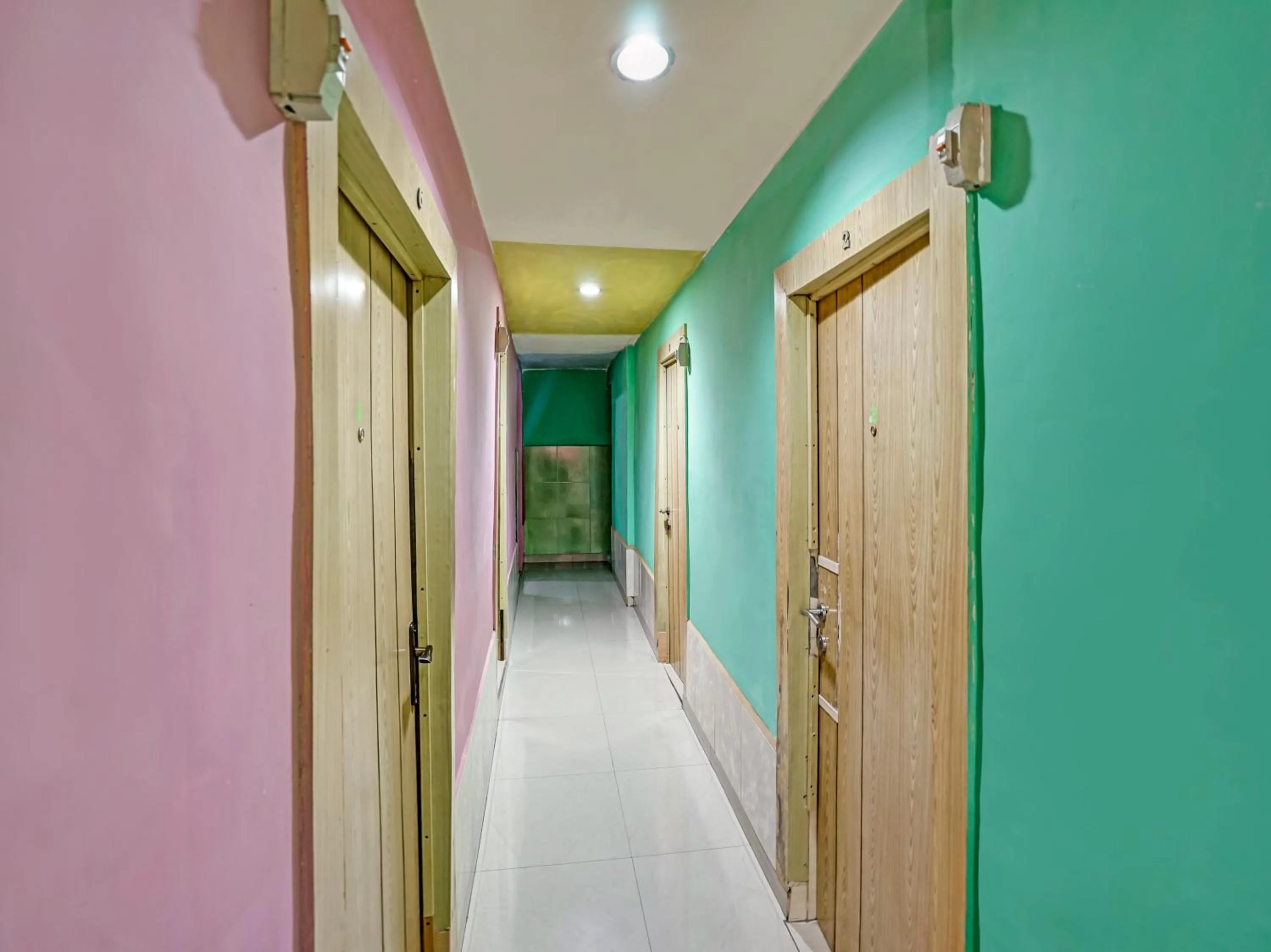 Area and facilities in OYO 90158 Hotel Lendosis Perintis Kemerdekaan