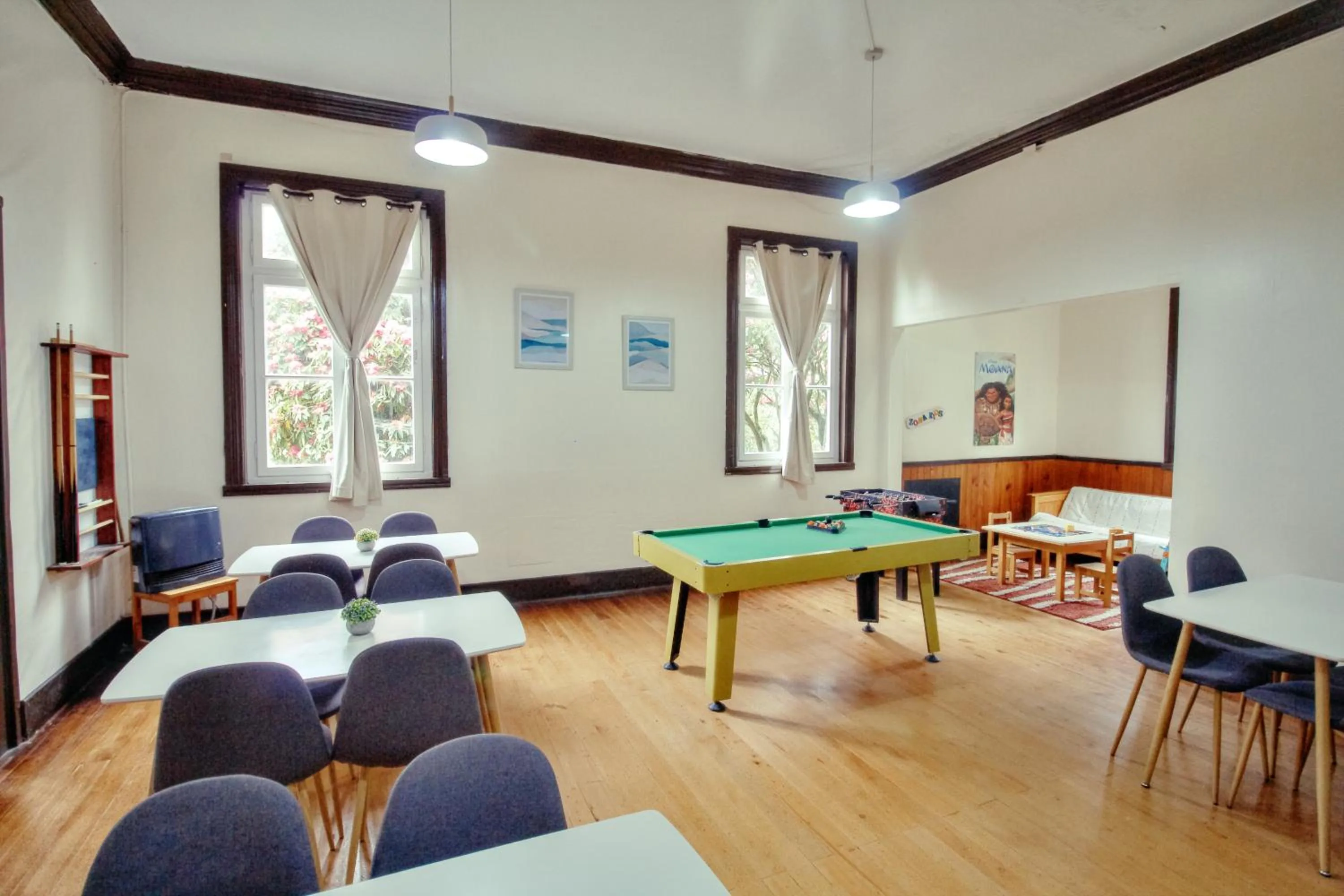 Communal lounge/ TV room in Casona Alemana