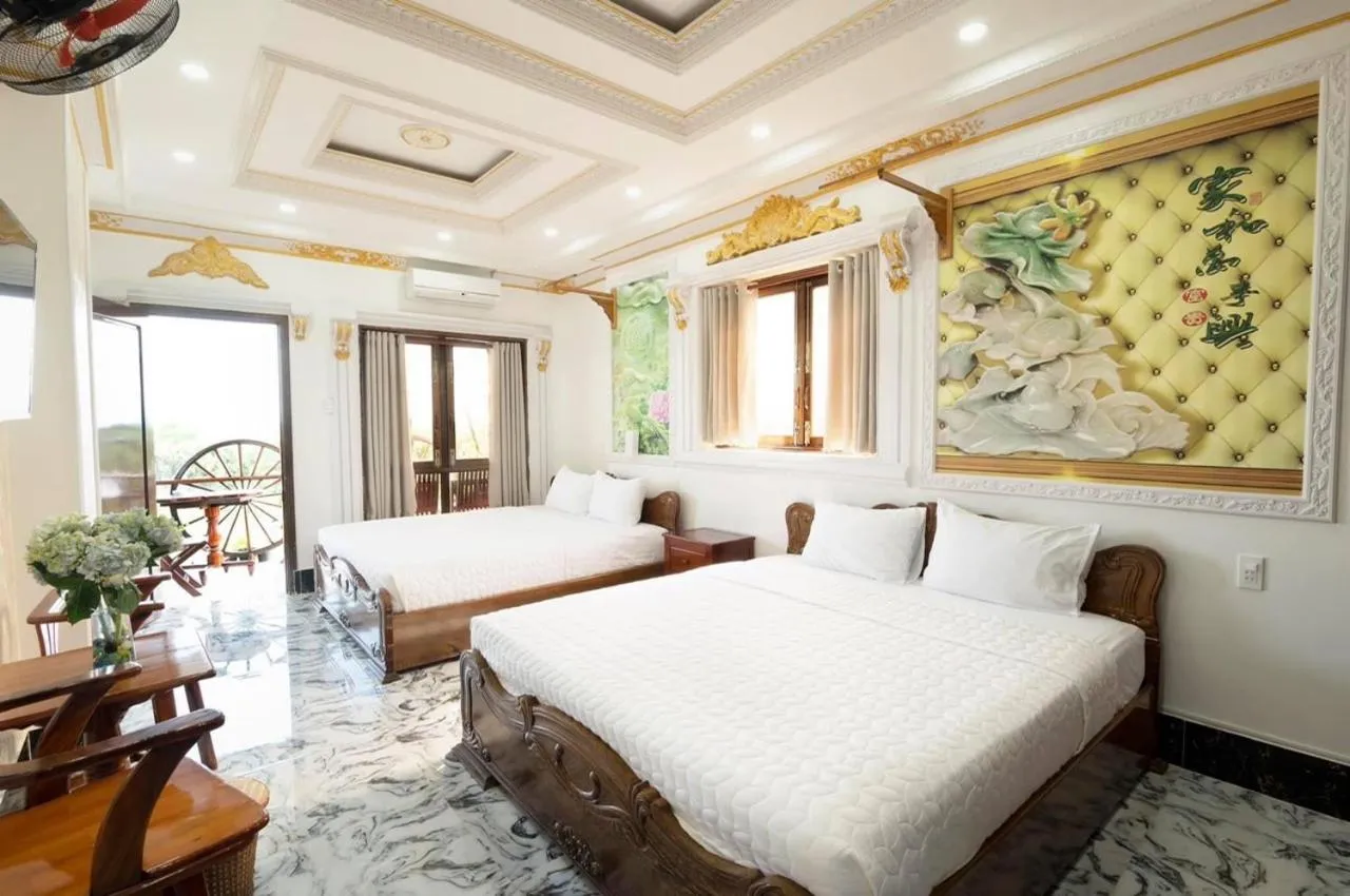 Bed in Little Saigon Hotel