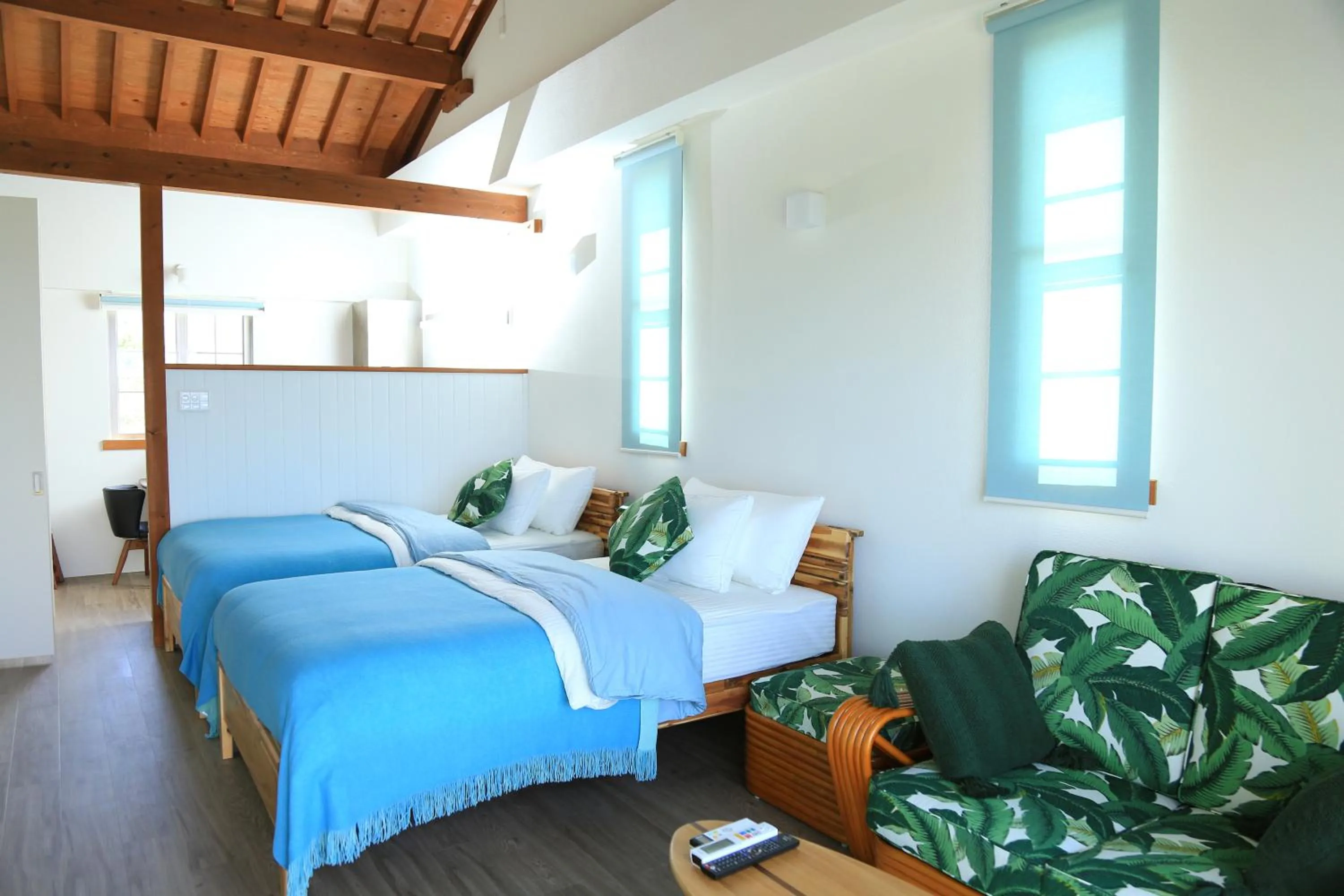 Bed in Roconia Terrace