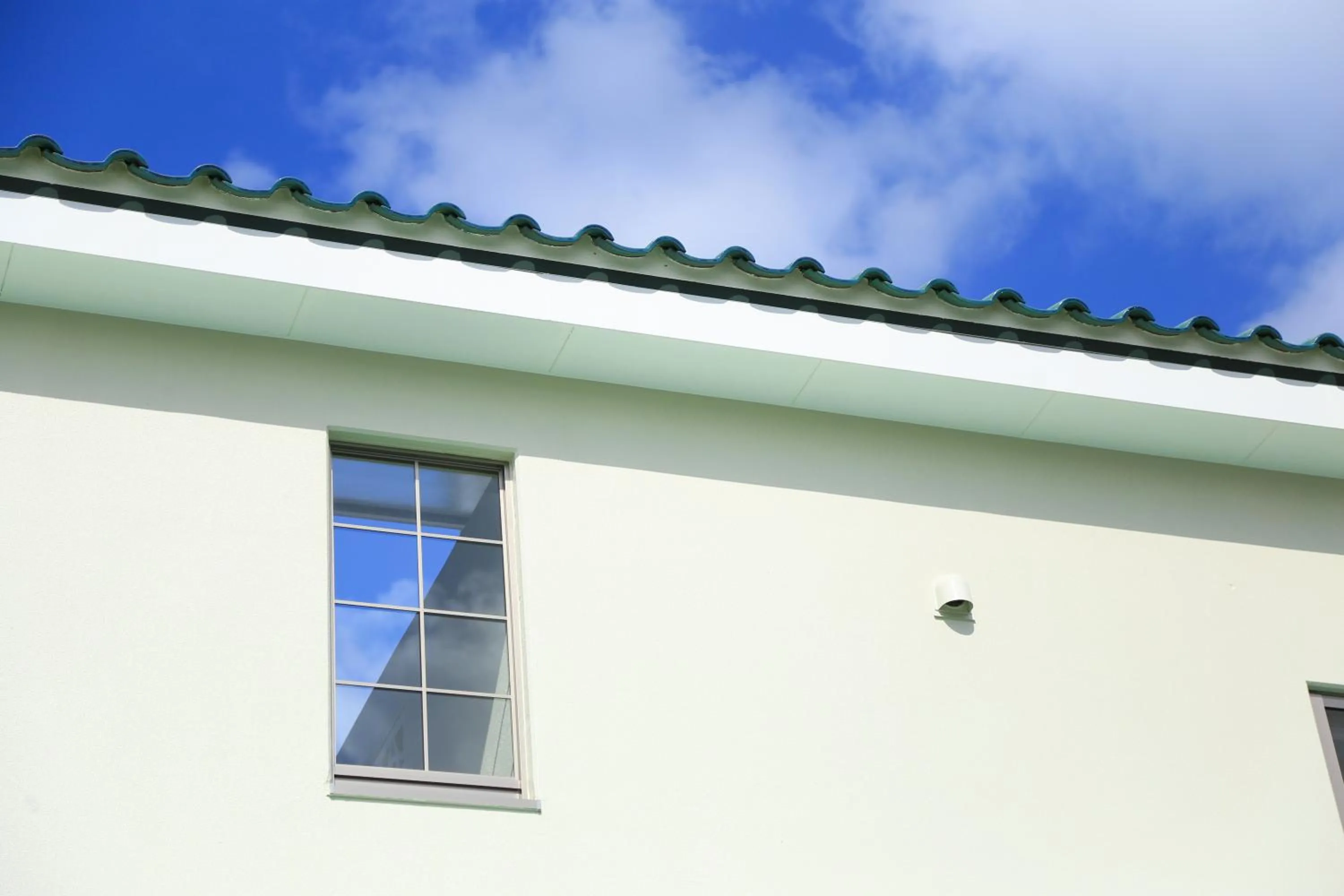 Facade/entrance in Roconia Terrace