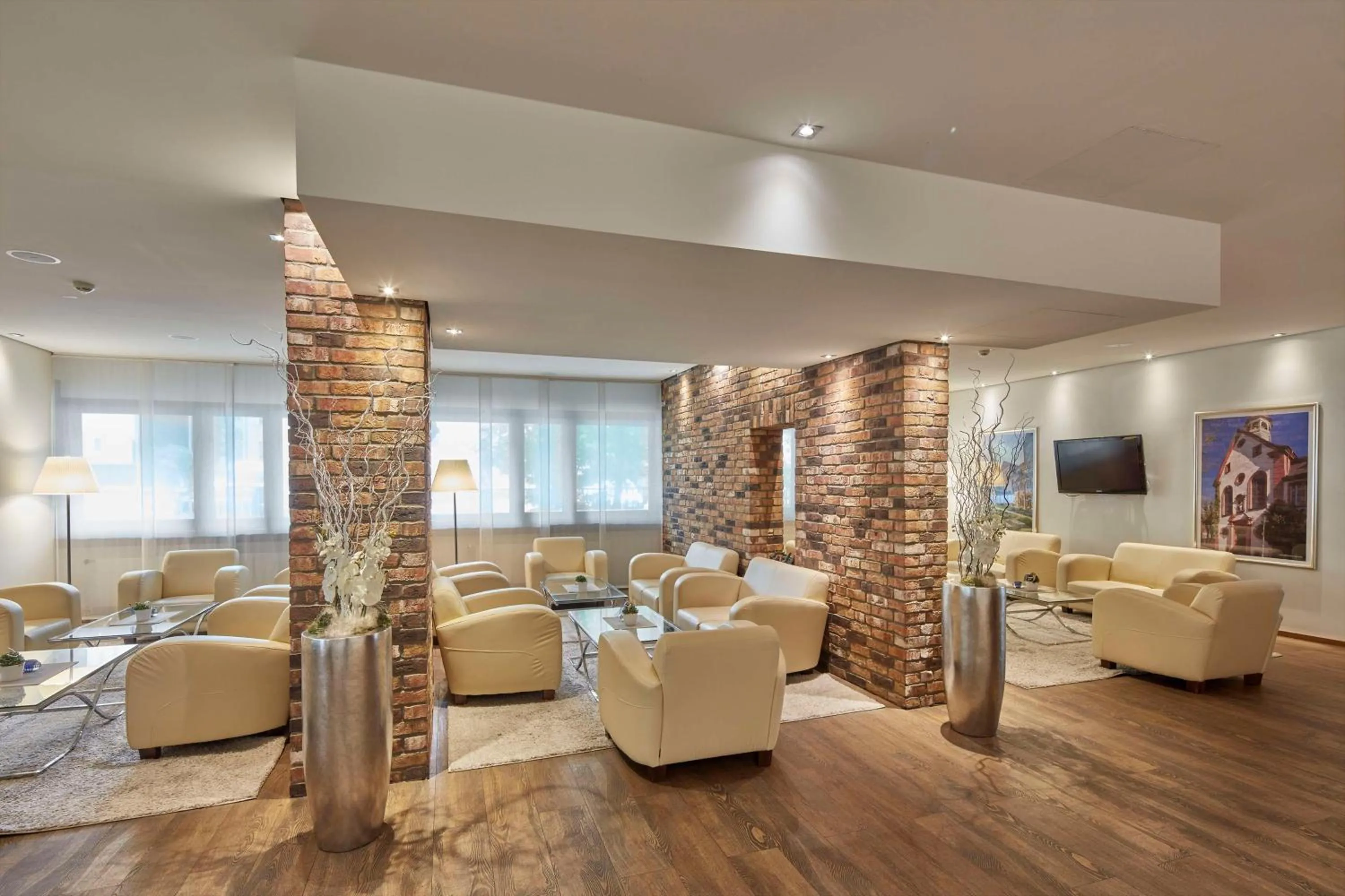 Lobby or reception in Best Western Hotel Trier City