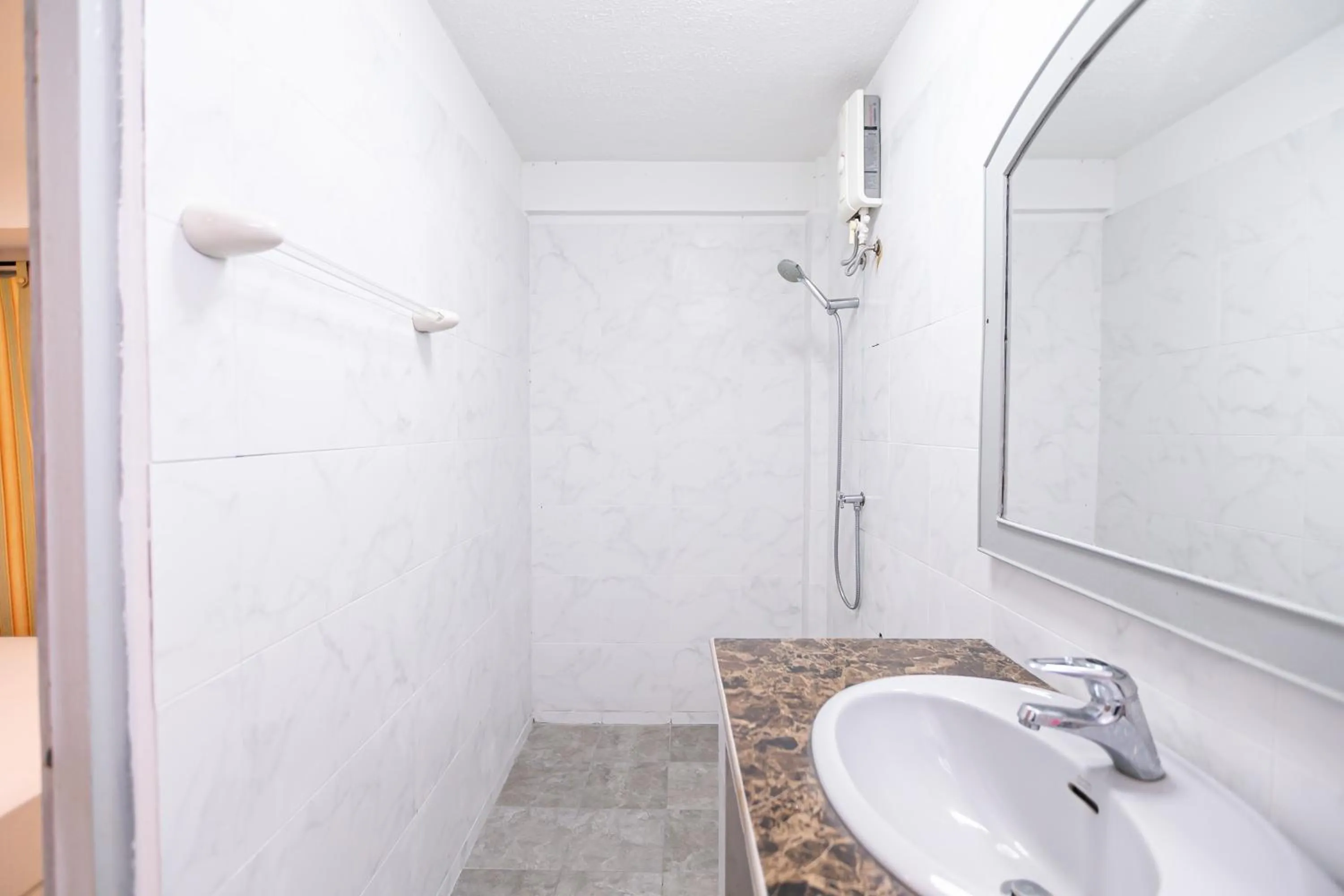 Bathroom in Wong Amat House