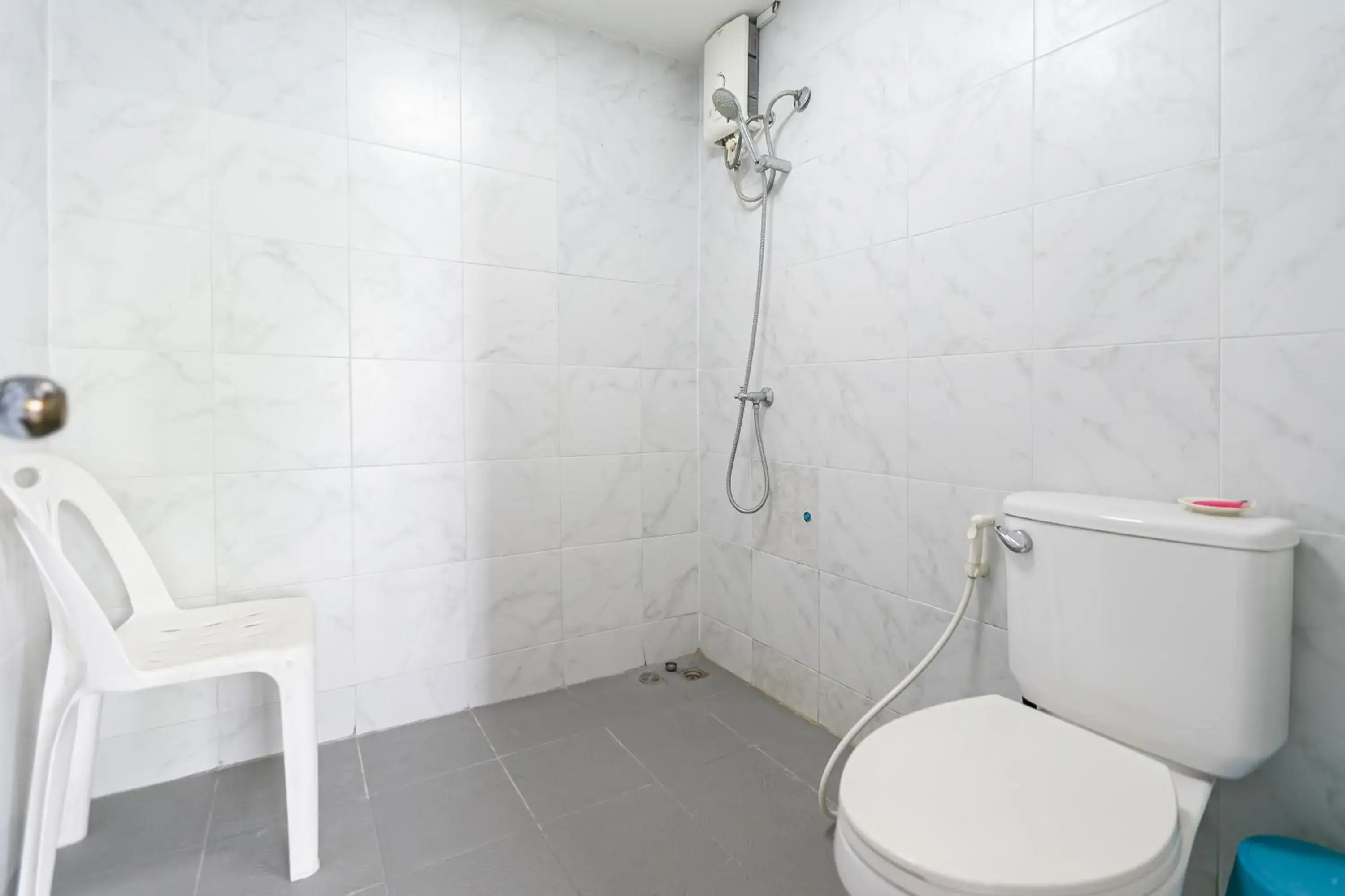 Triple Room in Wong Amat House Triple Room in Wong Amat House