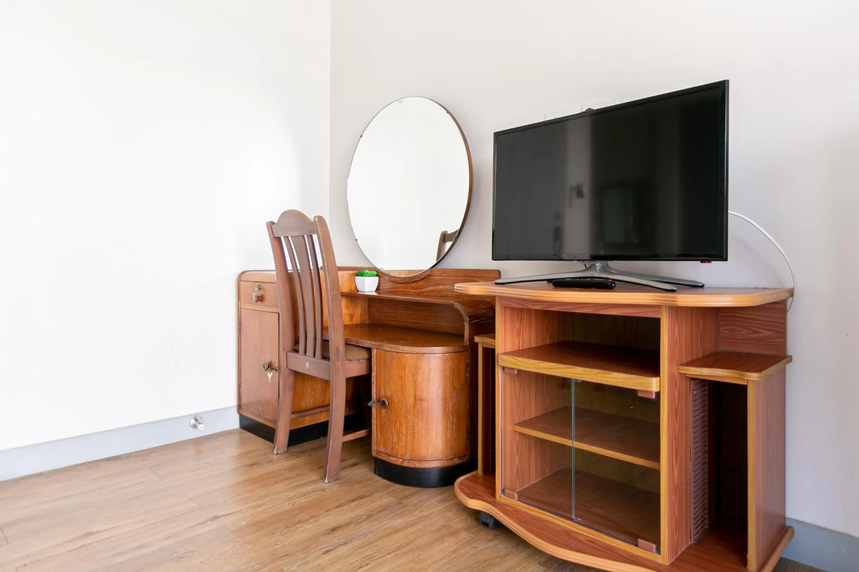 TV and multimedia in Wong Amat House