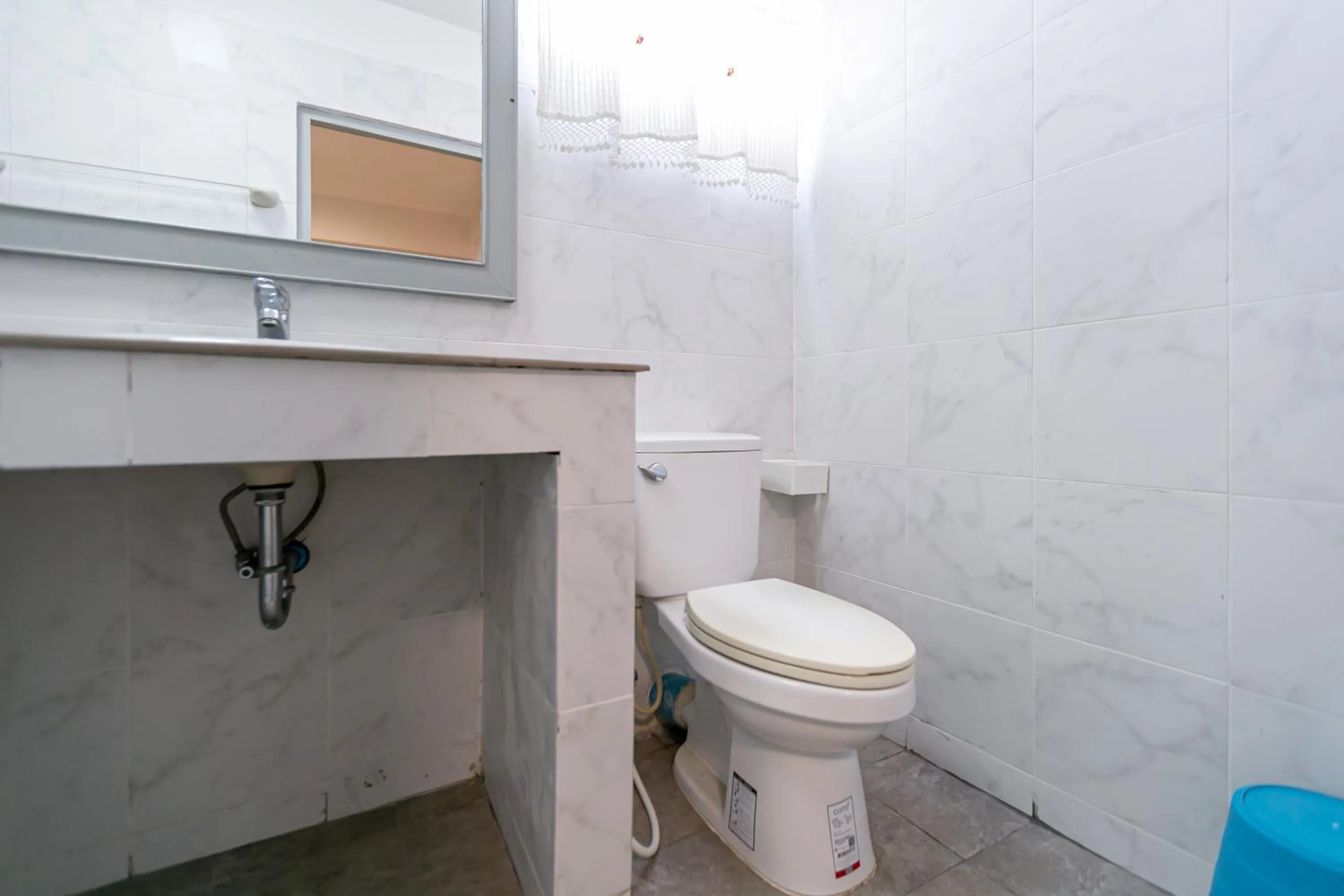 Bathroom in Wong Amat House