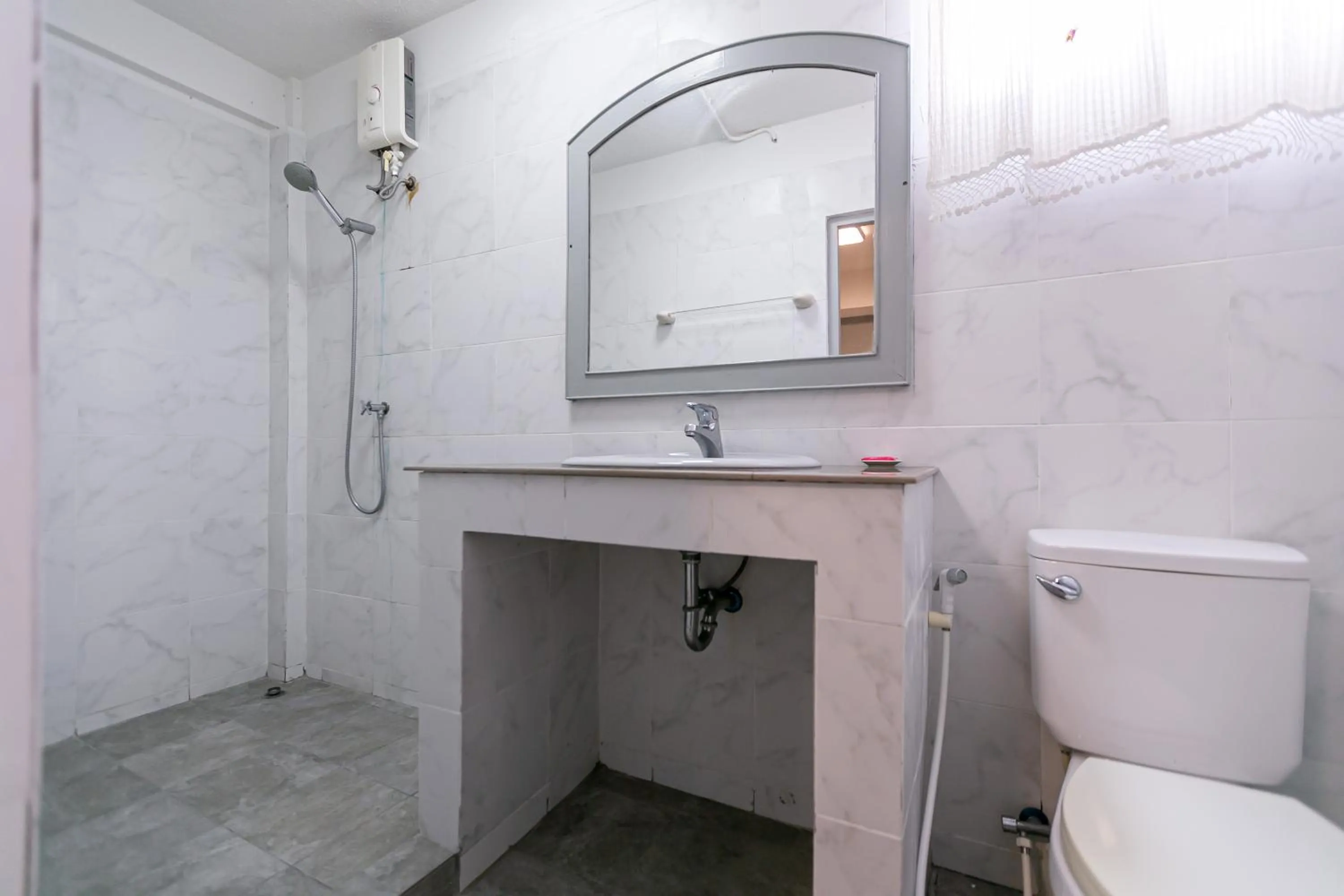Bathroom in Wong Amat House