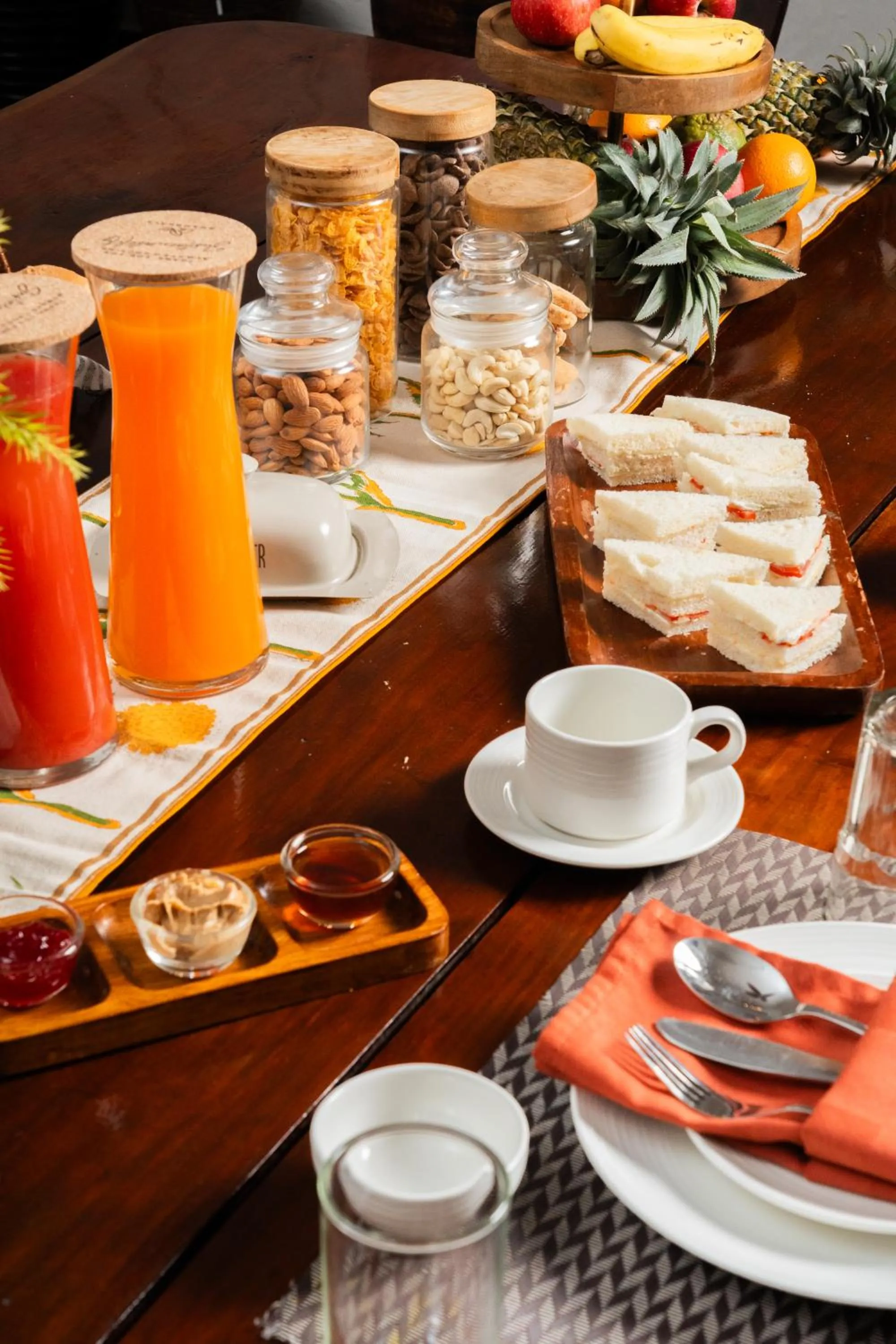 Restaurant/places to eat in Shambhala