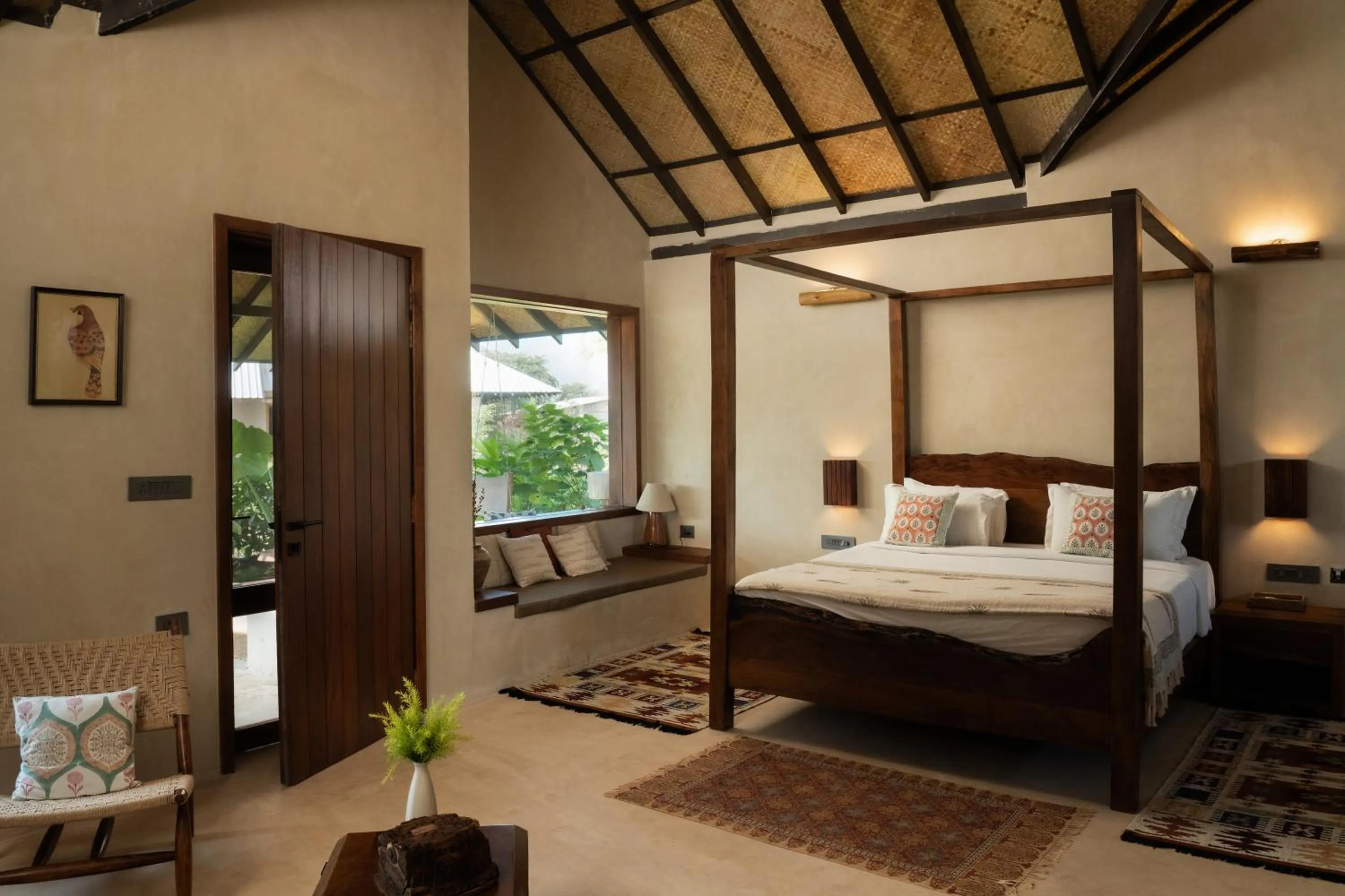 Bedroom, Bed in Shambhala