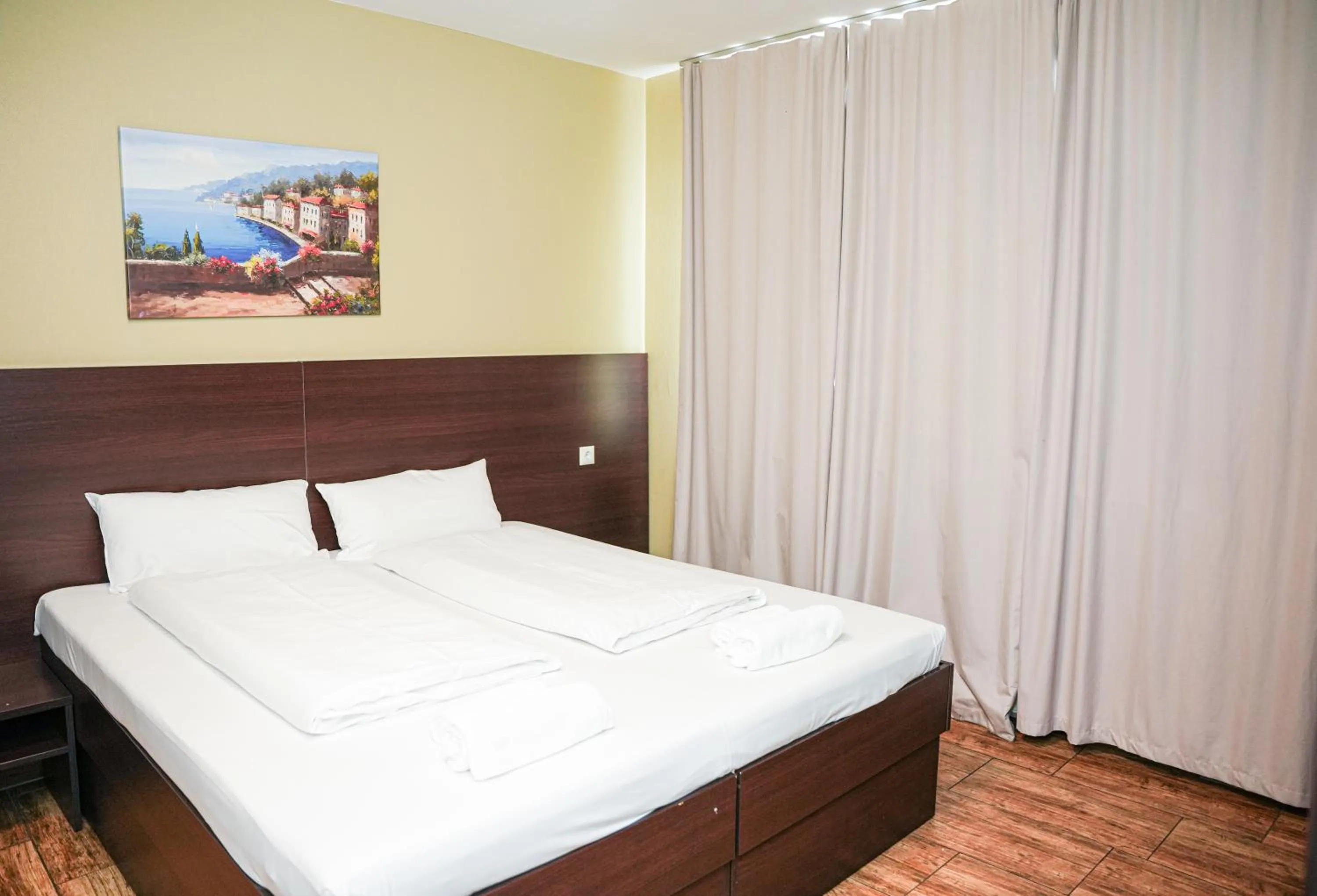 Bed in Hotel City Star