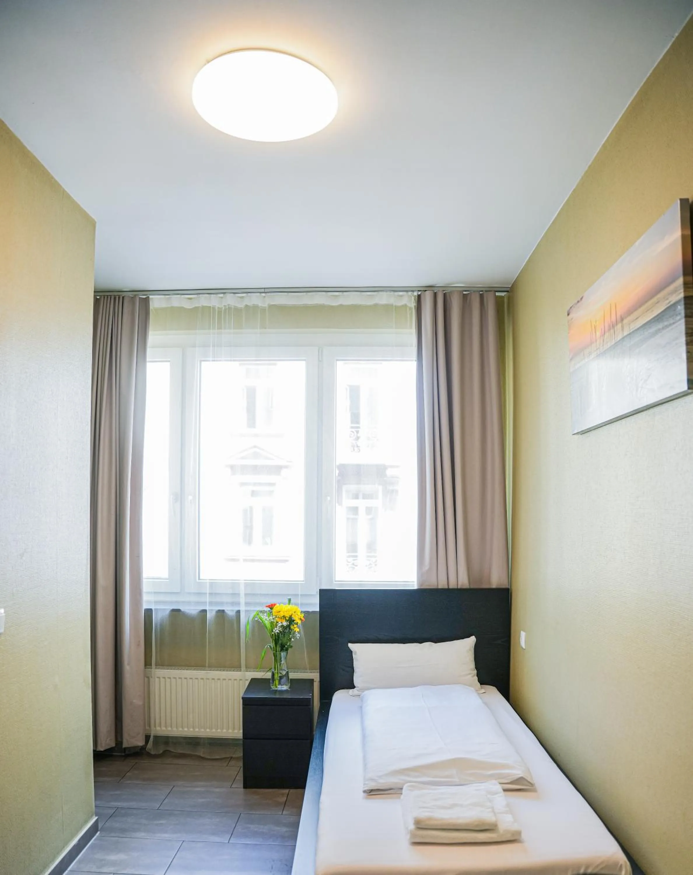 Bed in Hotel City Star