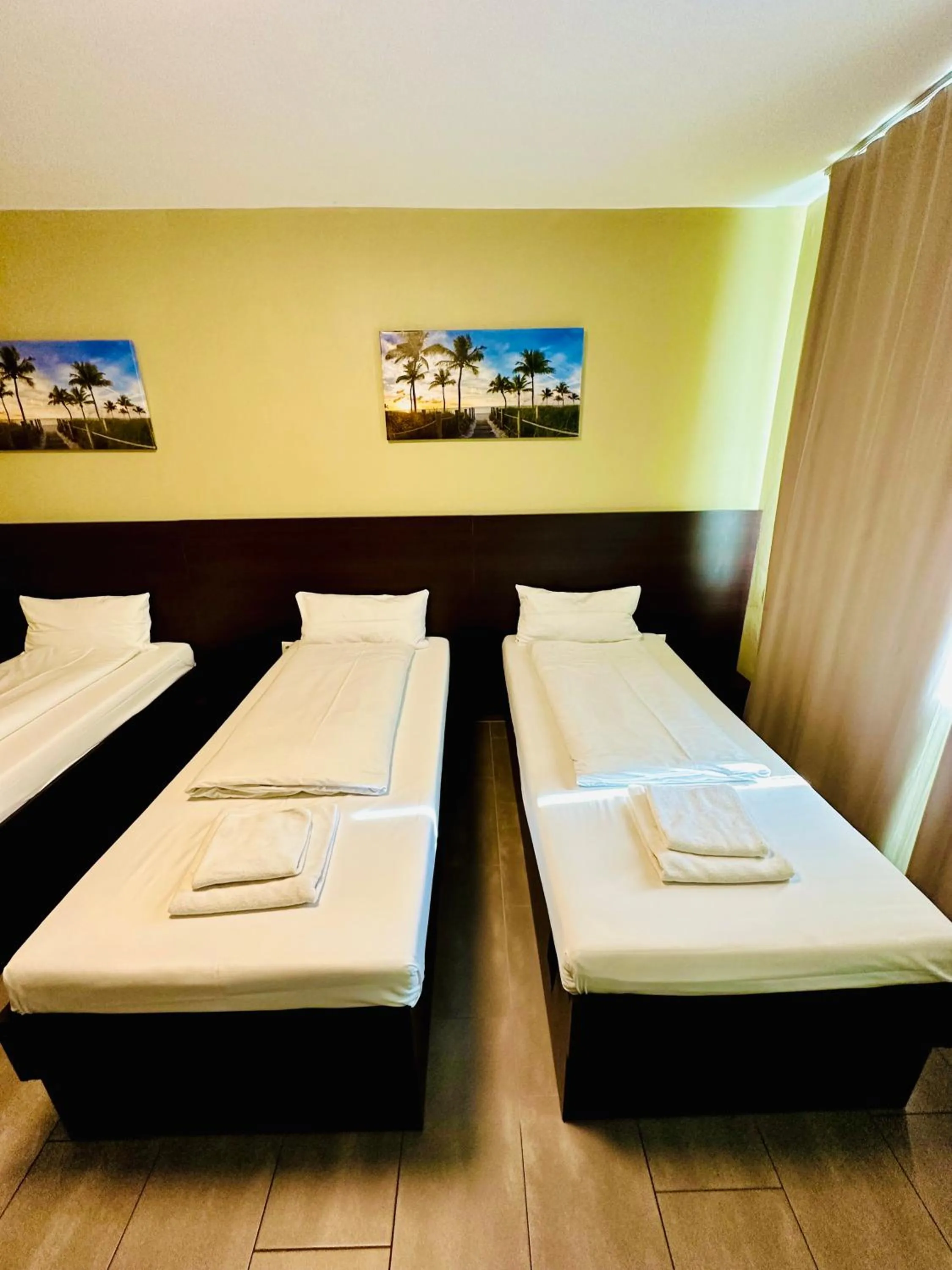 Bed in Hotel City Star