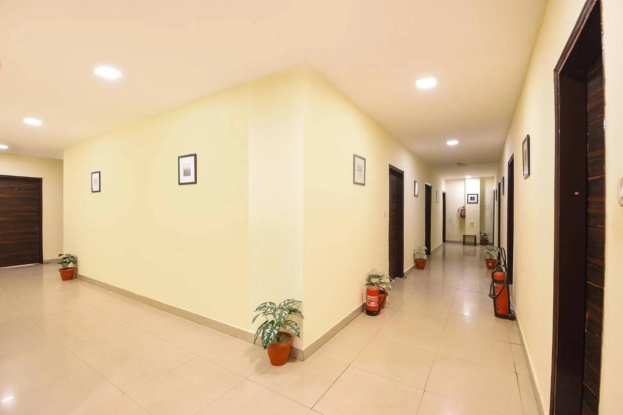 Lobby or reception in FabHotel Blue Stone