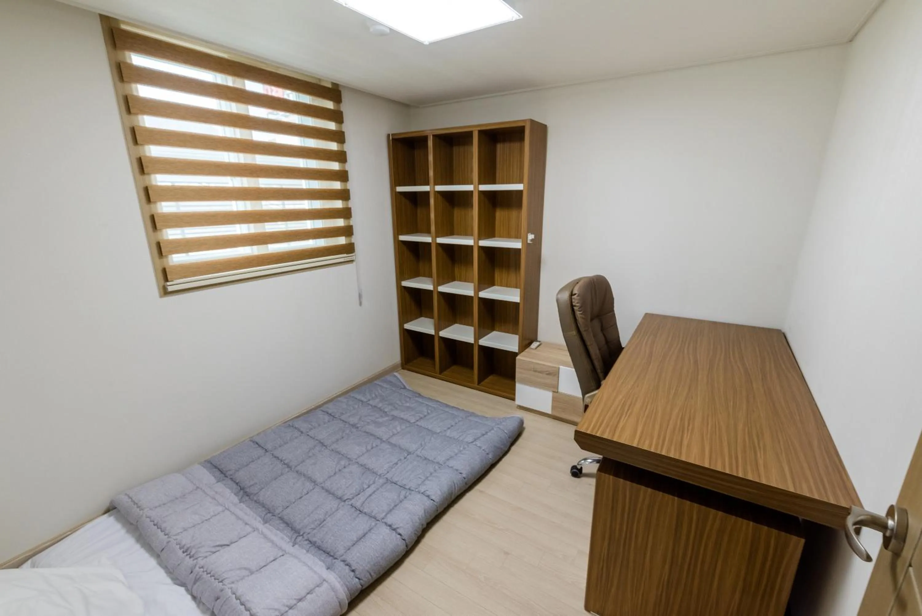 hair dresser in JS Residence Hotel Okpo