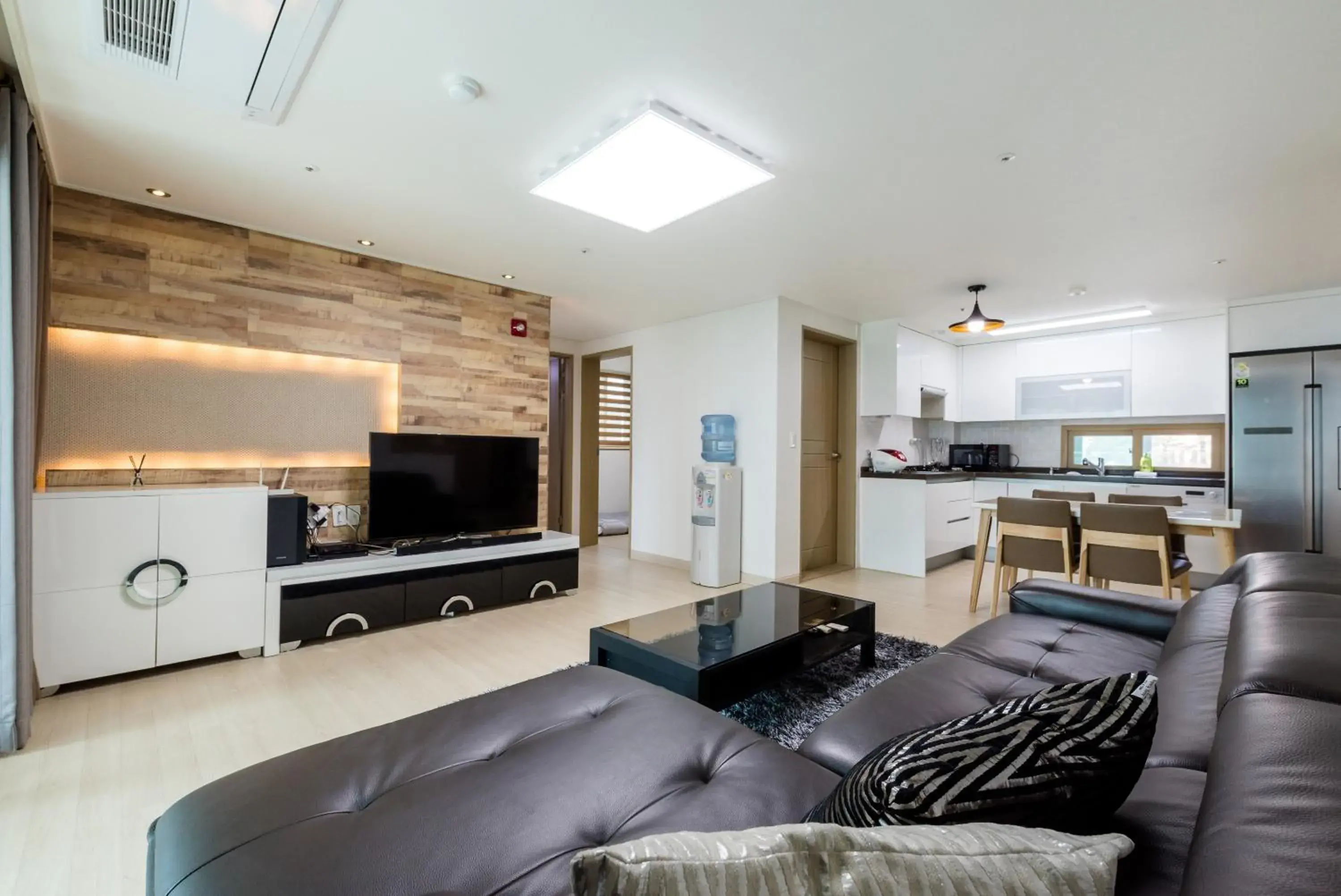 JS Residence Hotel Okpo JS Residence Hotel Okpo