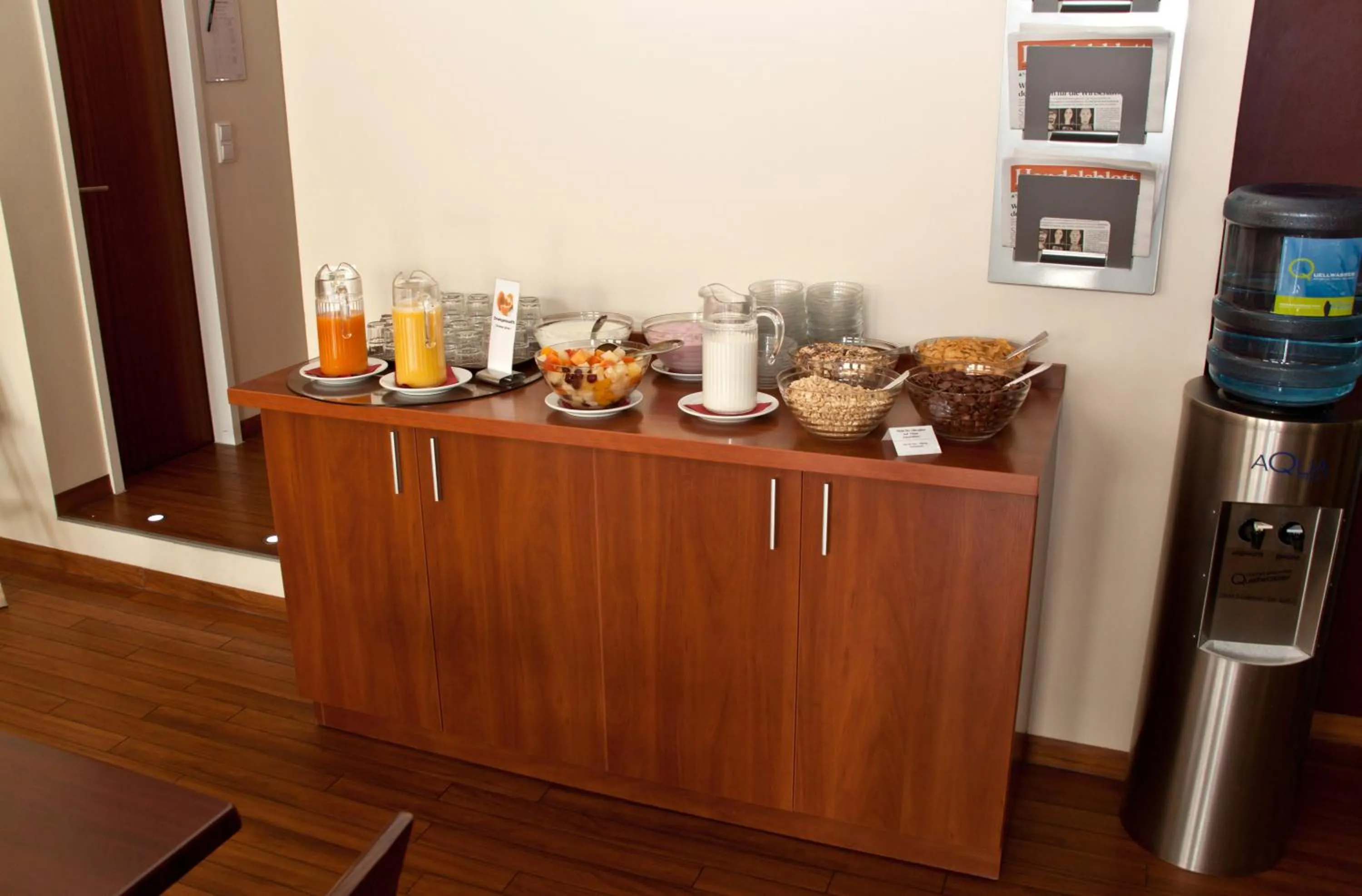 Restaurant/places to eat in Hotel Hamburg Stadtzentrum