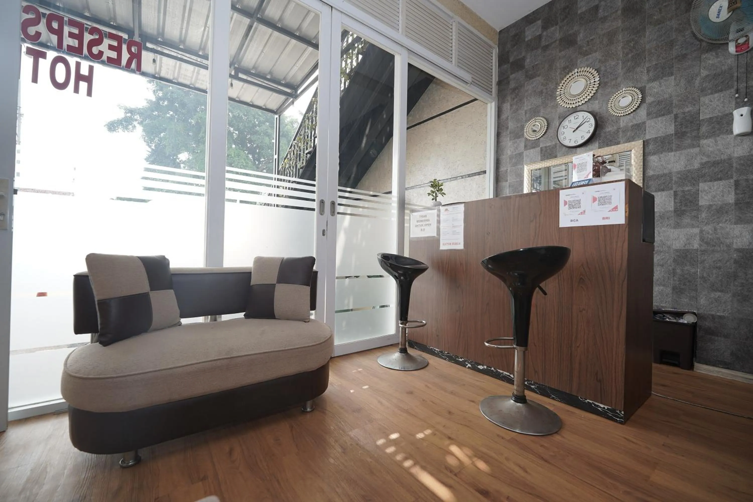 Lobby or reception in Hotel Soreang