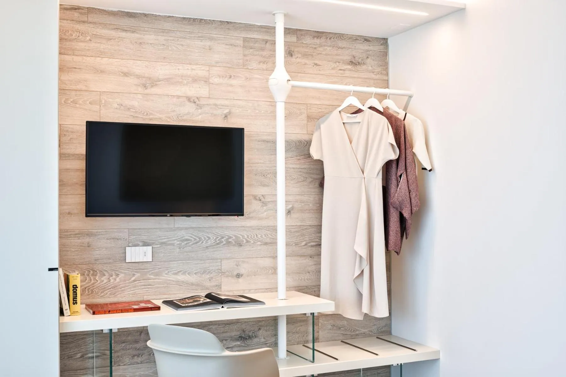 wardrobe in Albamarina Residence