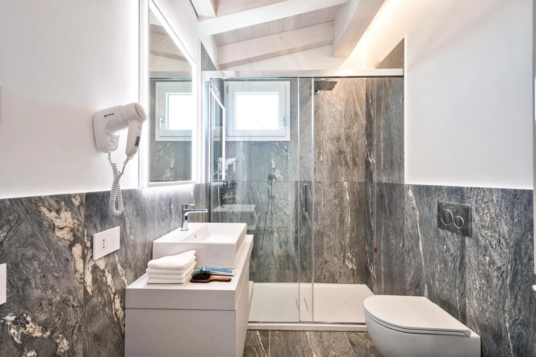 Bathroom in Albamarina Residence