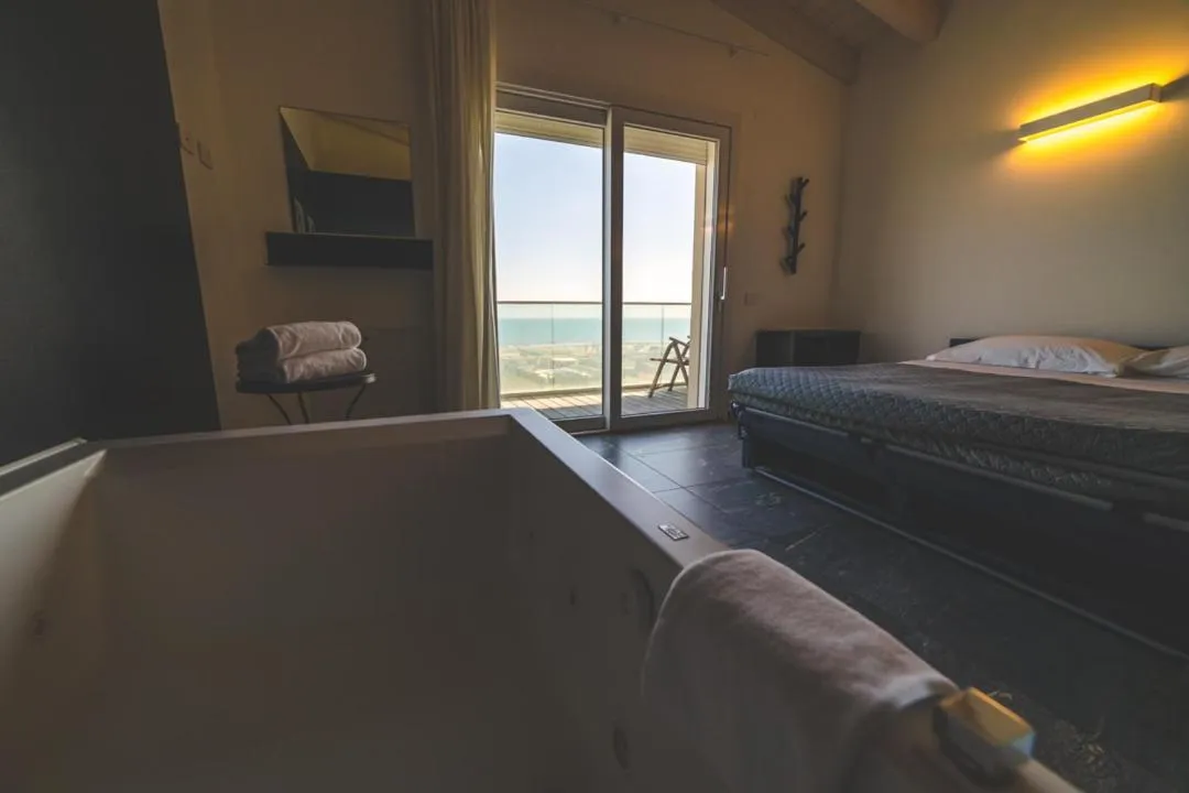 Albamarina Residence