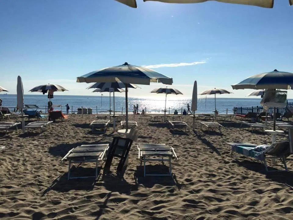 Beach in Albamarina Residence