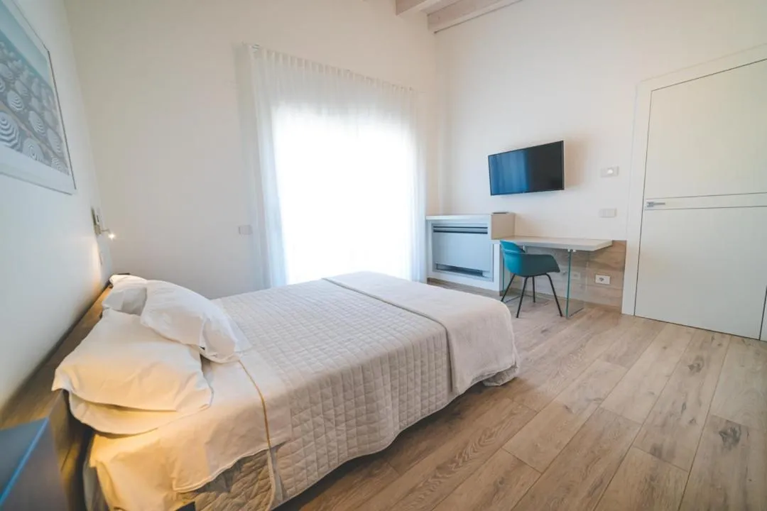 Albamarina Residence