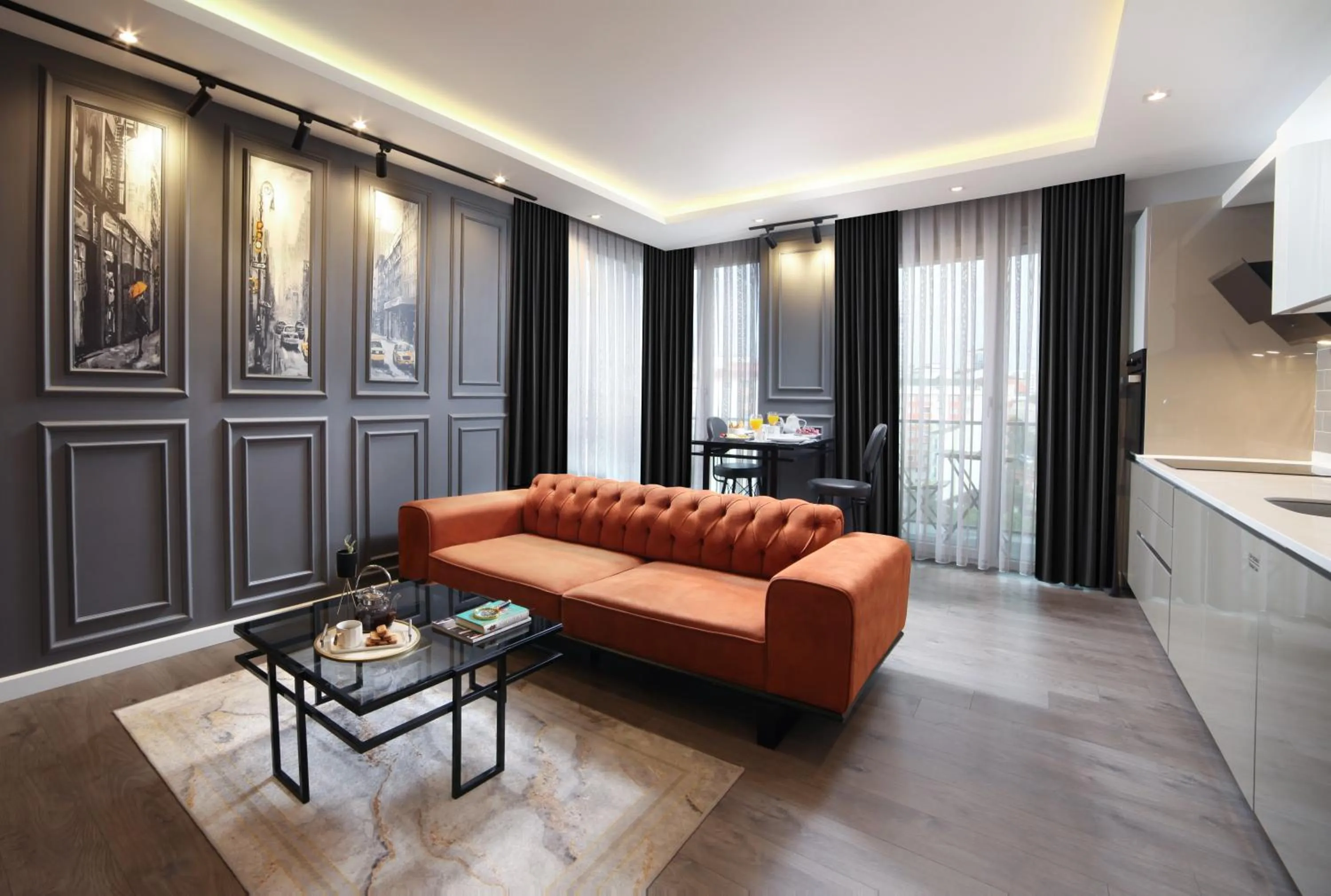 Seating area in Ataşehir The Place Suites