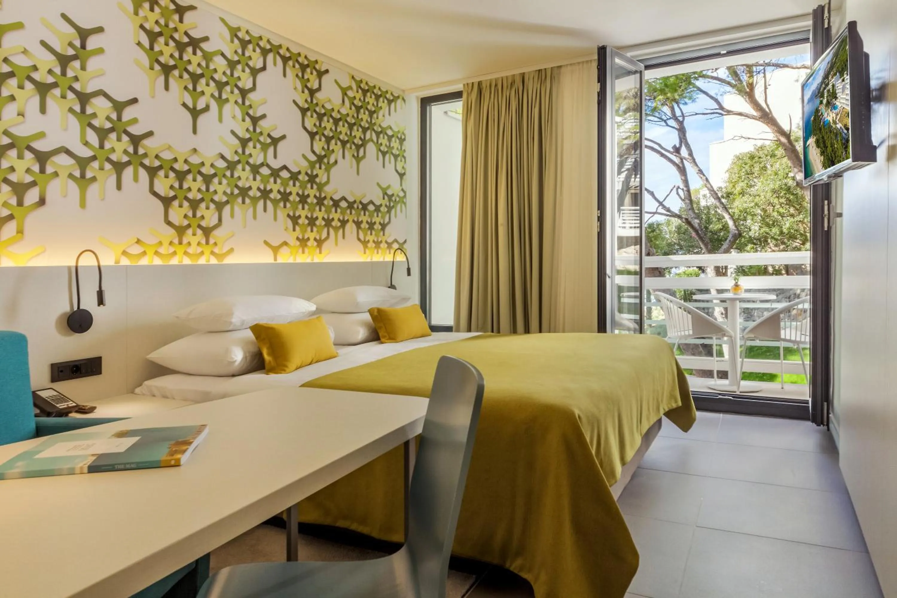 Bed in Bluesun Mala Berulia