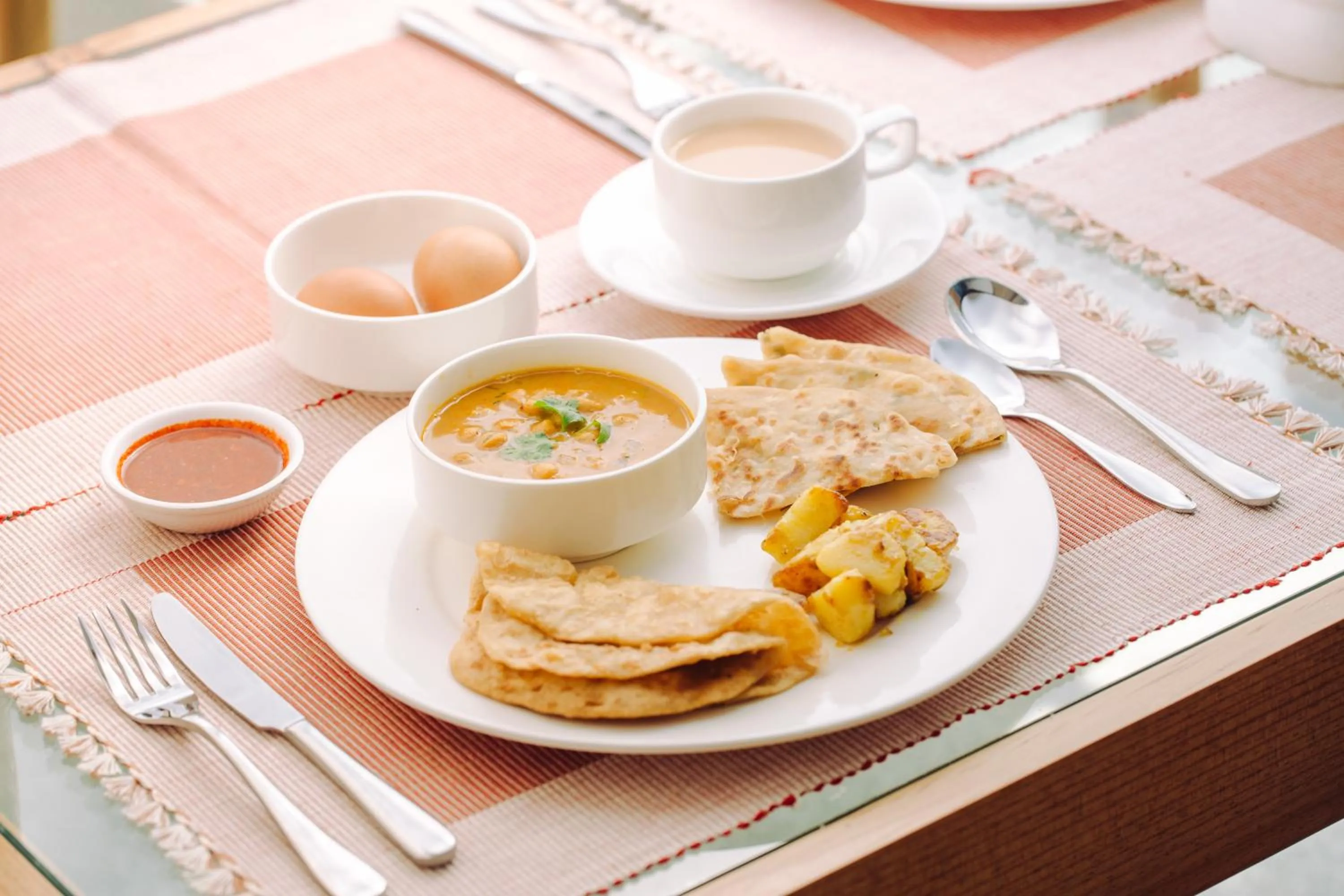 Food and drinks in Pema Boutique Hotel