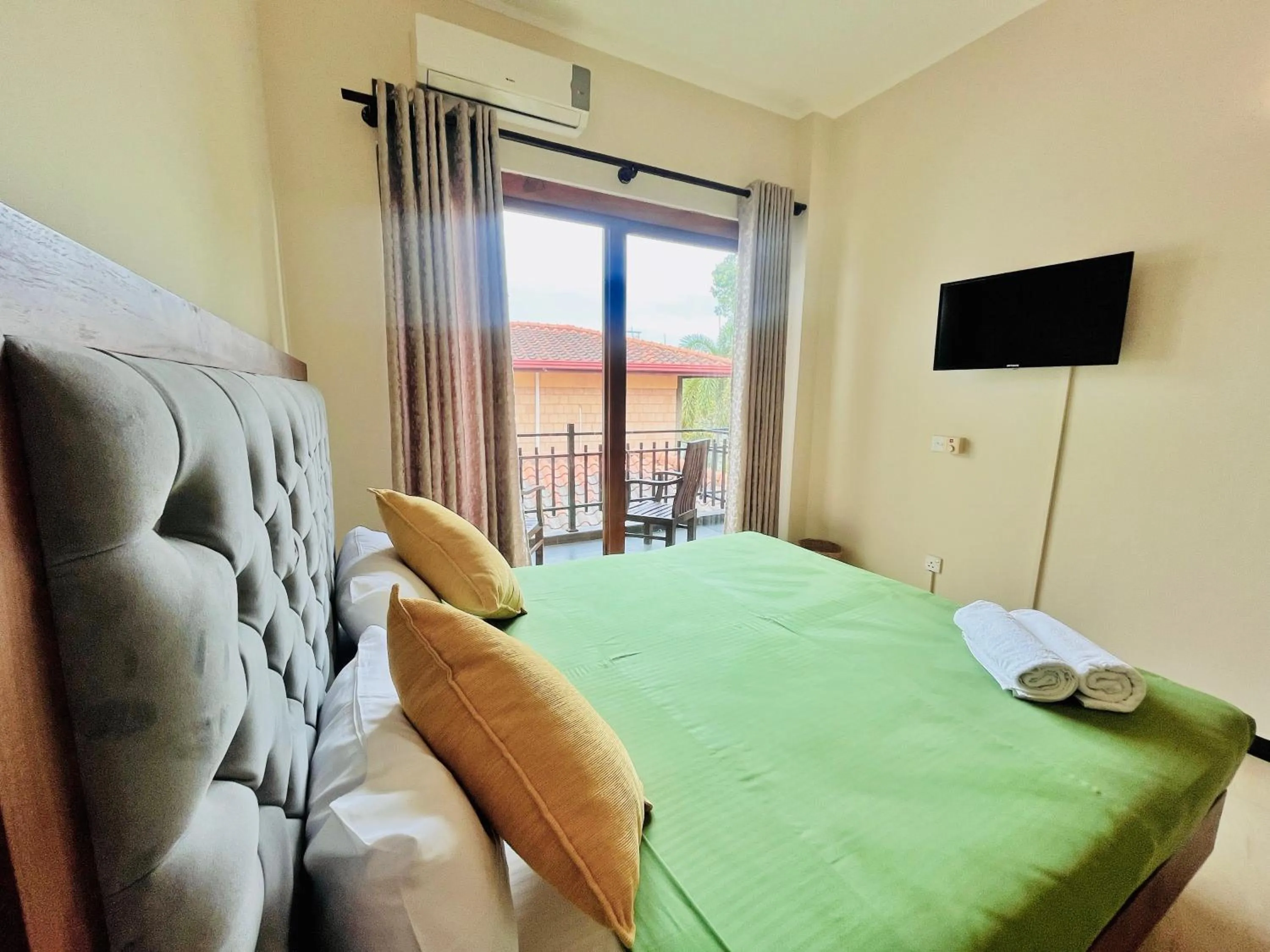 Bed in Ravan Resort Tangalle