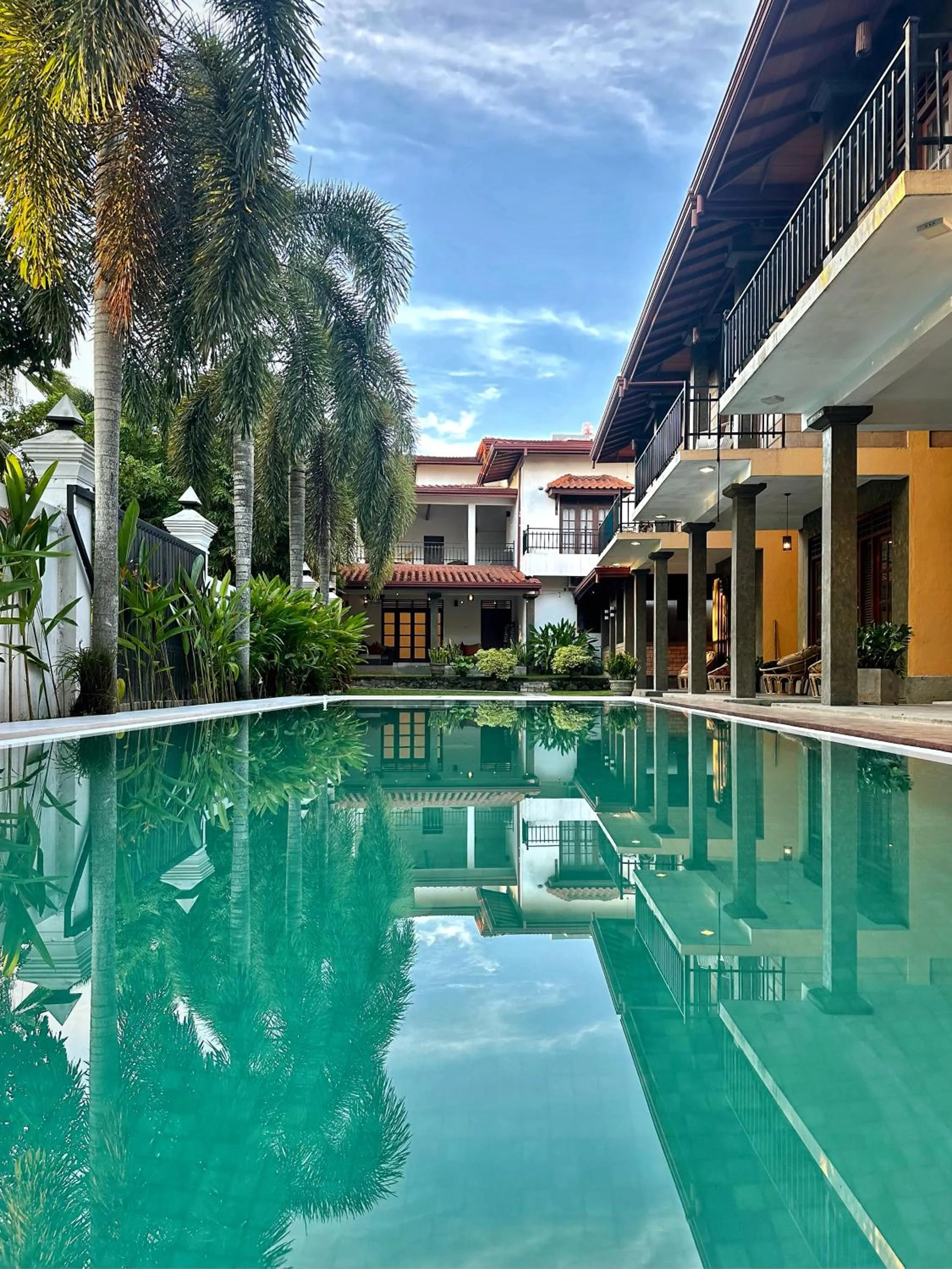 Swimming pool in Ravan Resort Tangalle