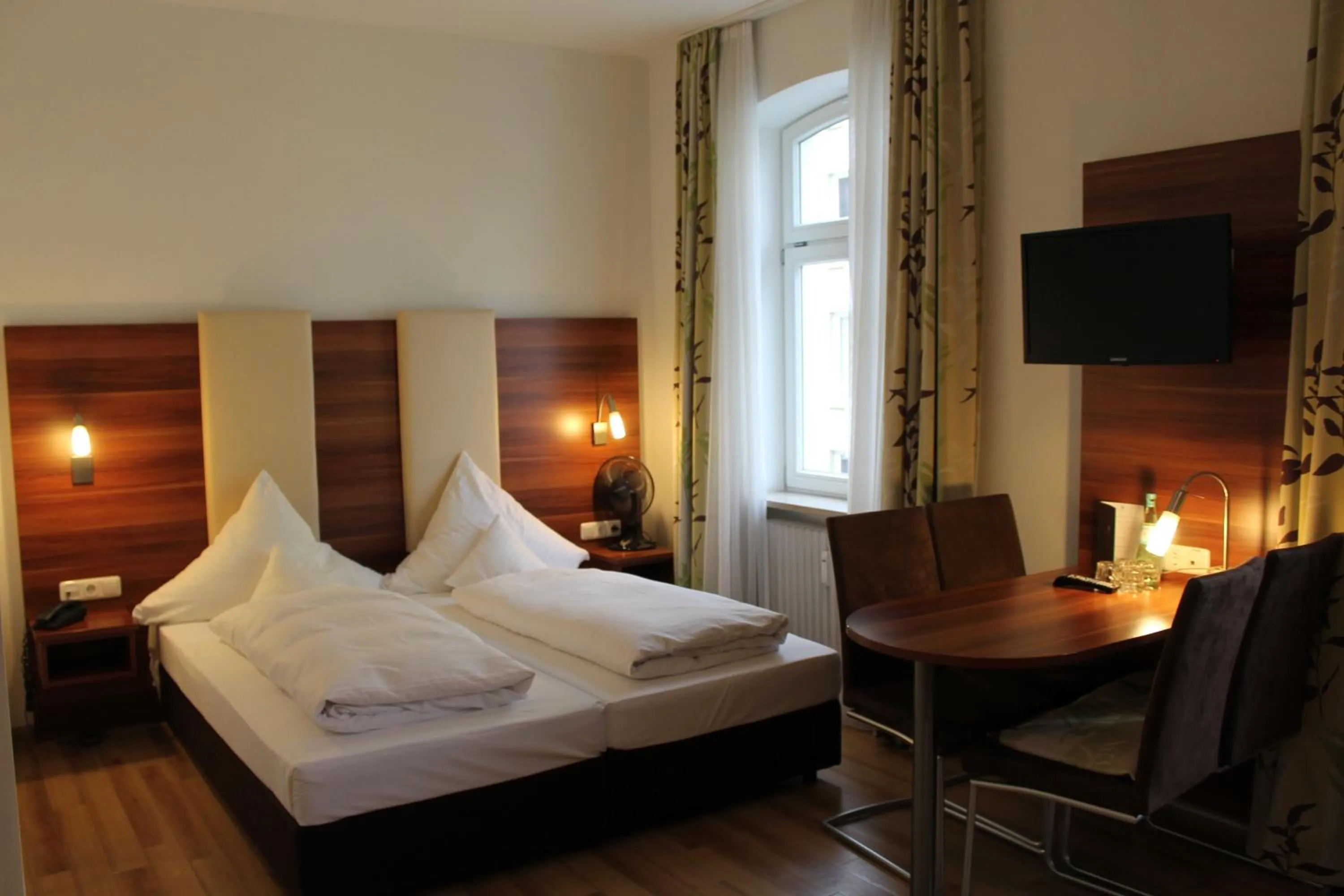 Bed in Hotel am Viktualienmarkt