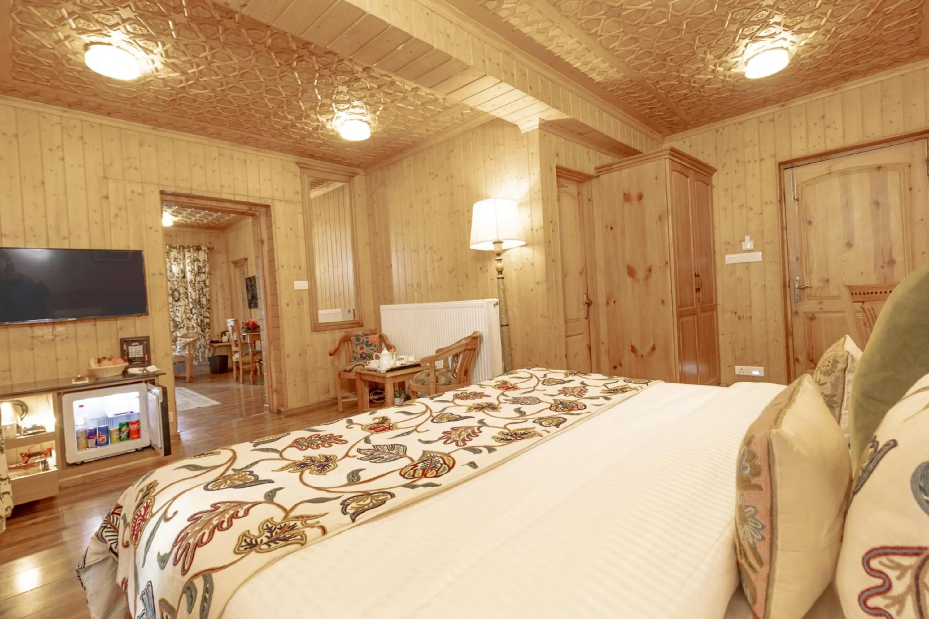 Bed in Shaw Inn by Stay Pattern