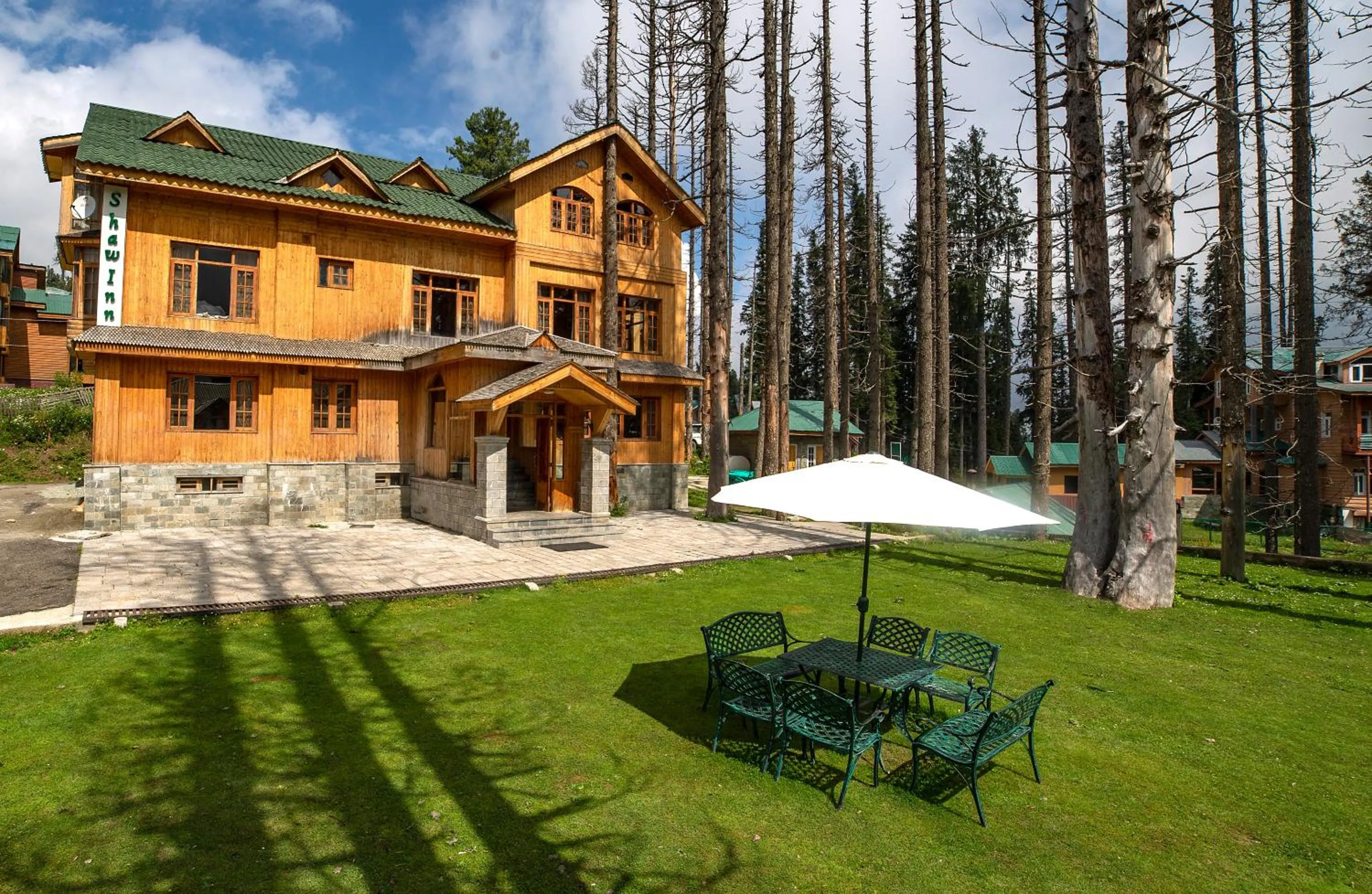 Property building in Shaw Inn by Stay Pattern