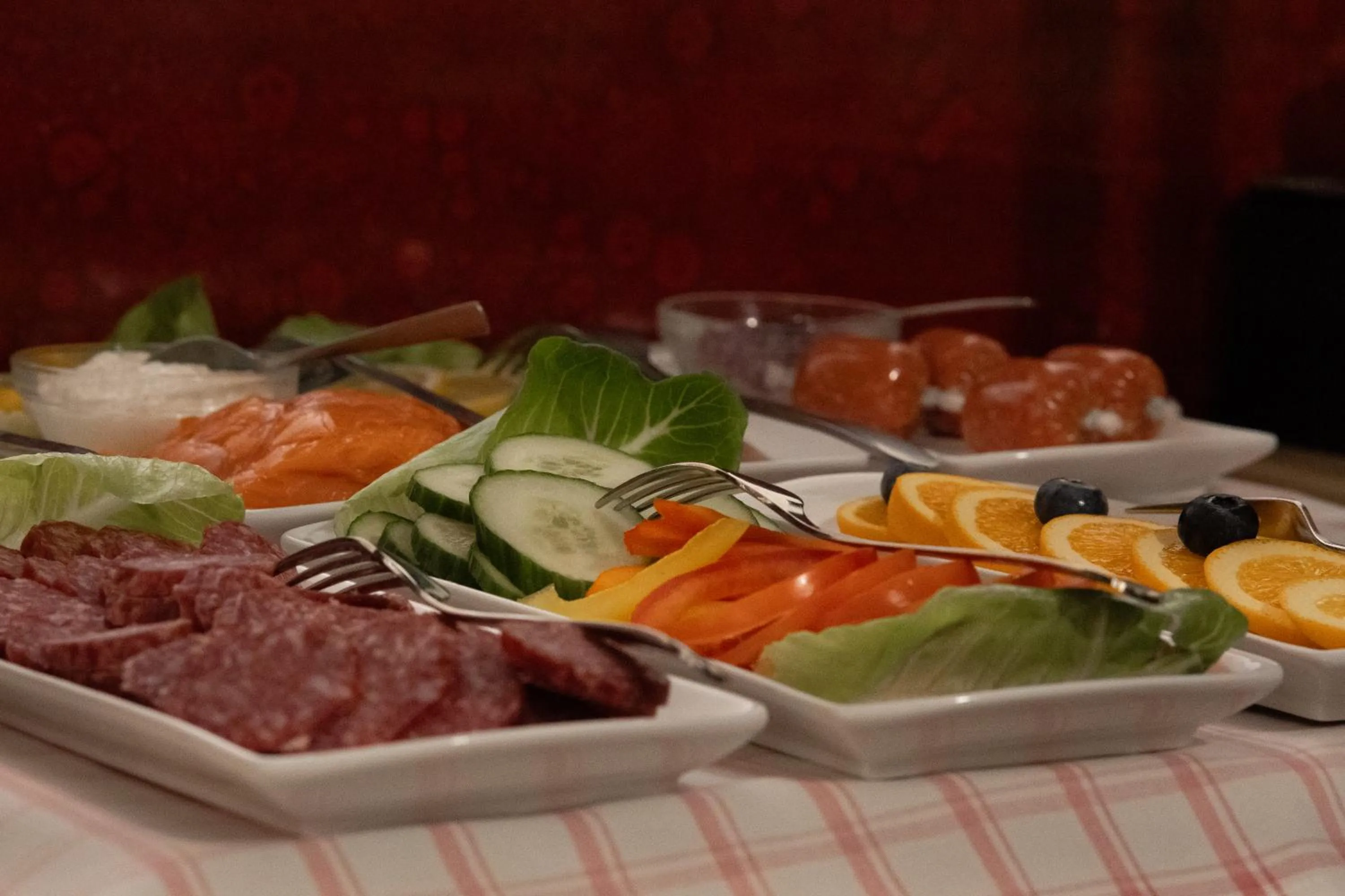 Buffet breakfast in Stadt-gut-Hotel Rheinischer Hof