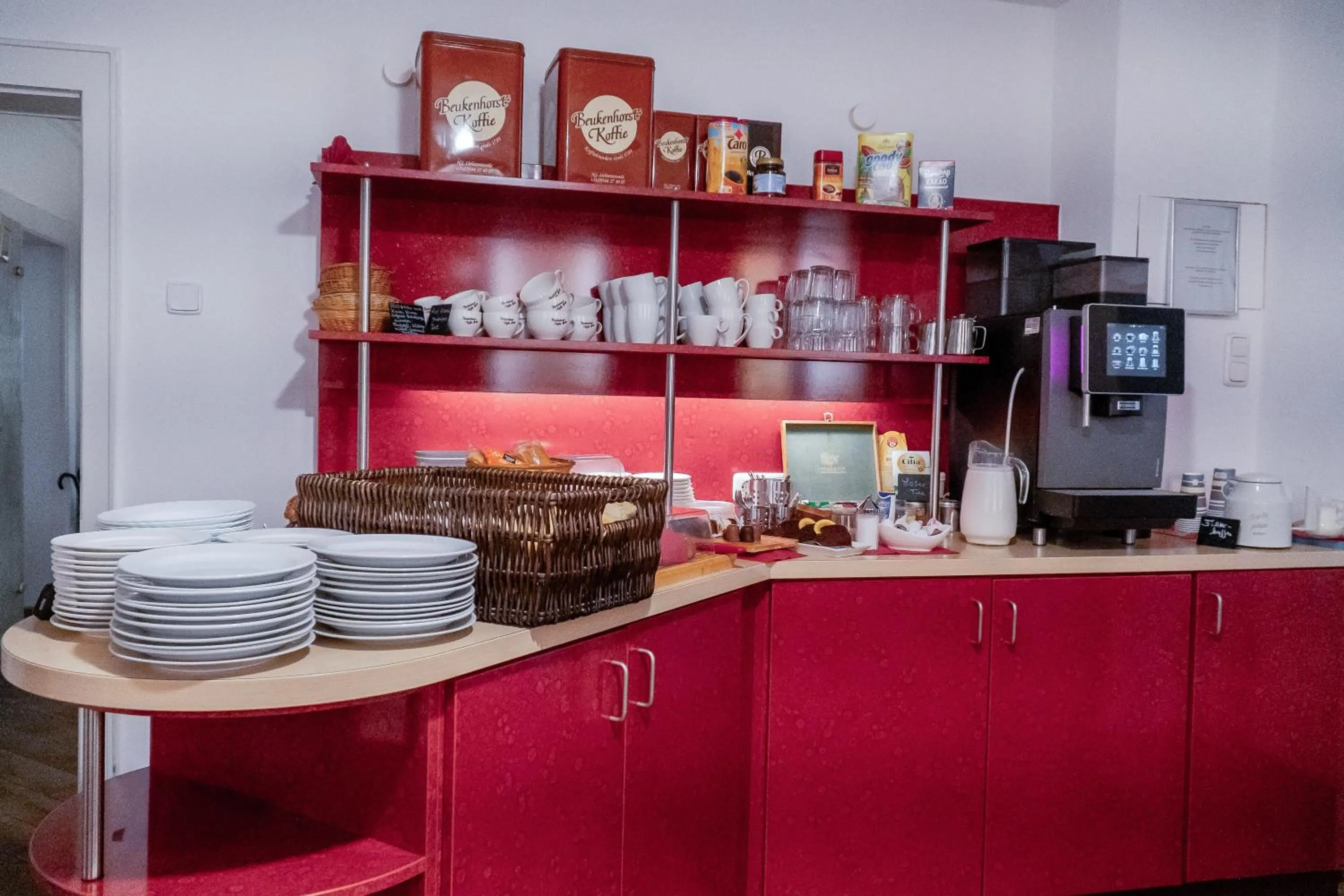 Coffee/tea facilities in Stadt-gut-Hotel Rheinischer Hof