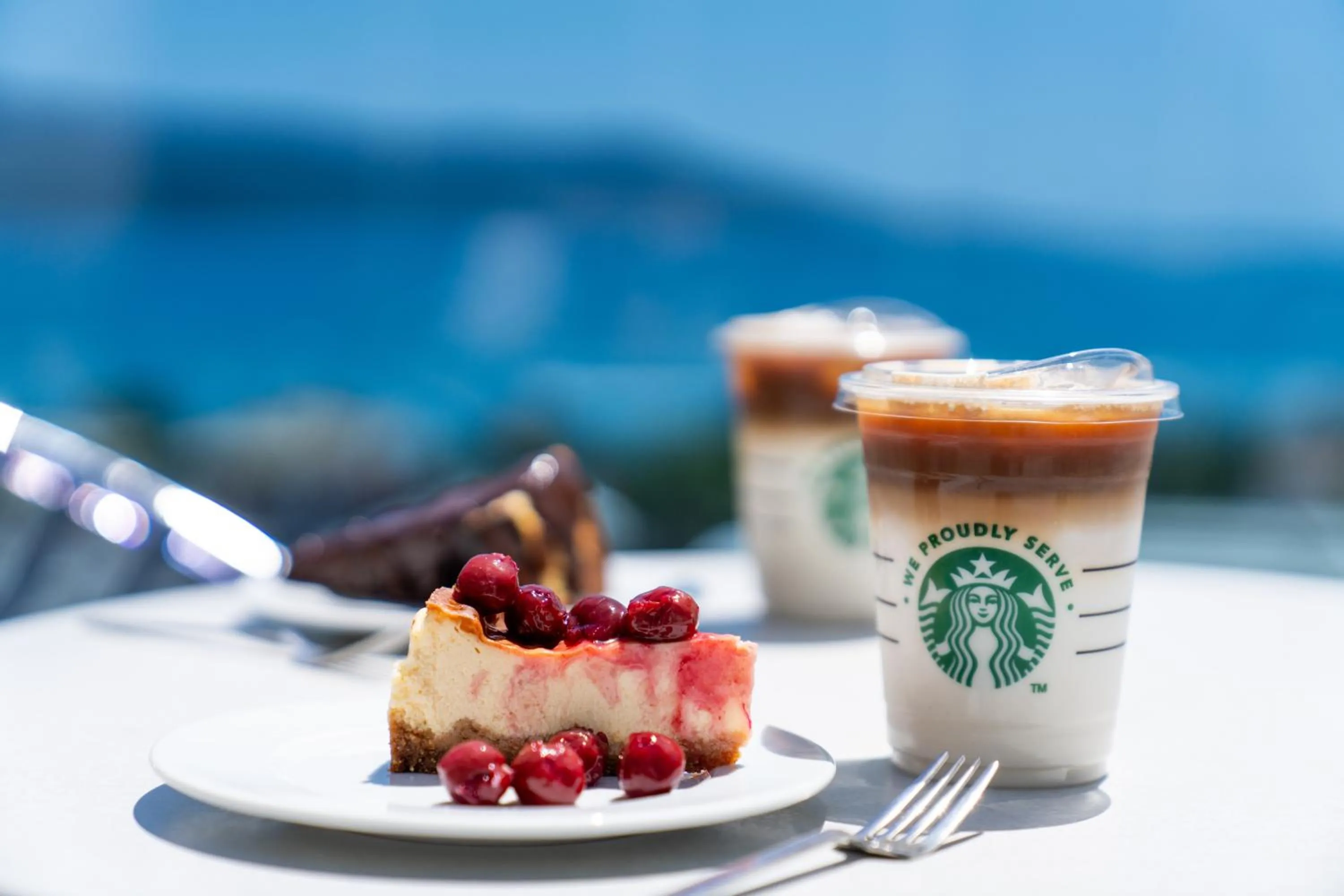 Coffee/tea facilities in Maxeria Blue Didyma