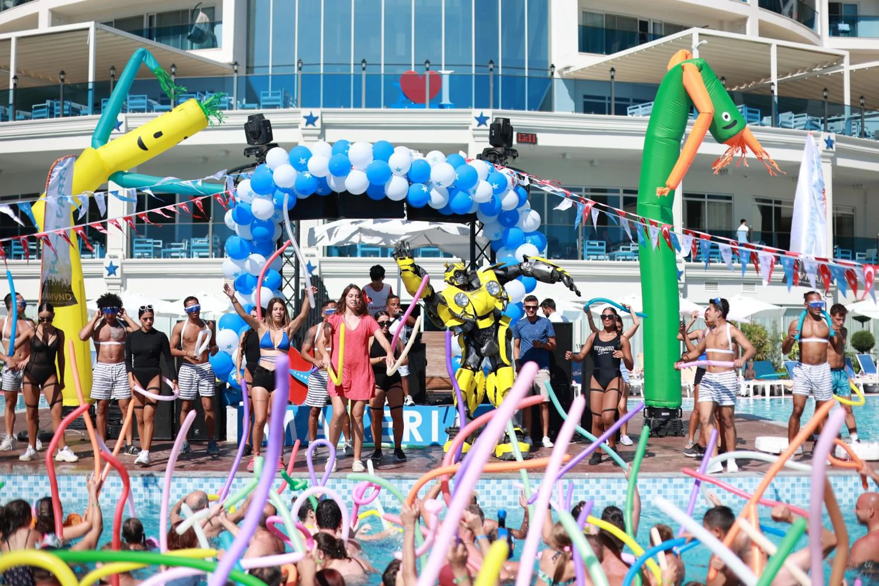 Day in Maxeria Blue Didyma