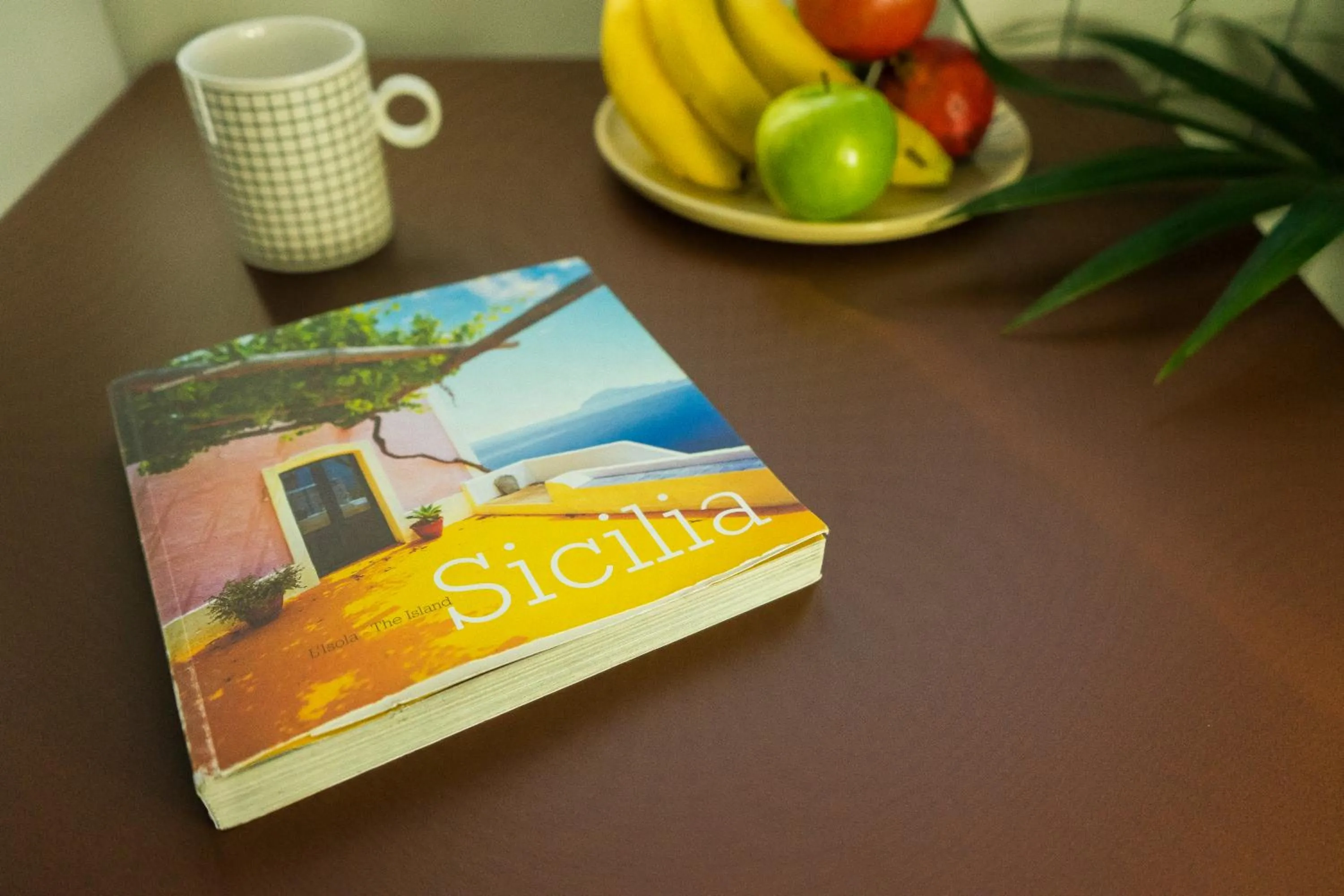 Decorative detail in Zefiro Suites