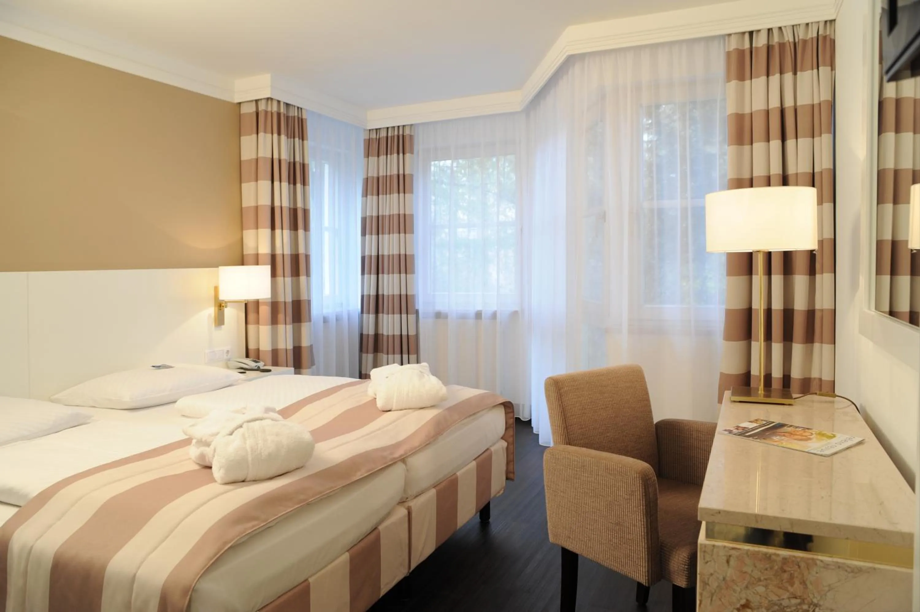 Bed in relexa hotel Schatten Stuttgart