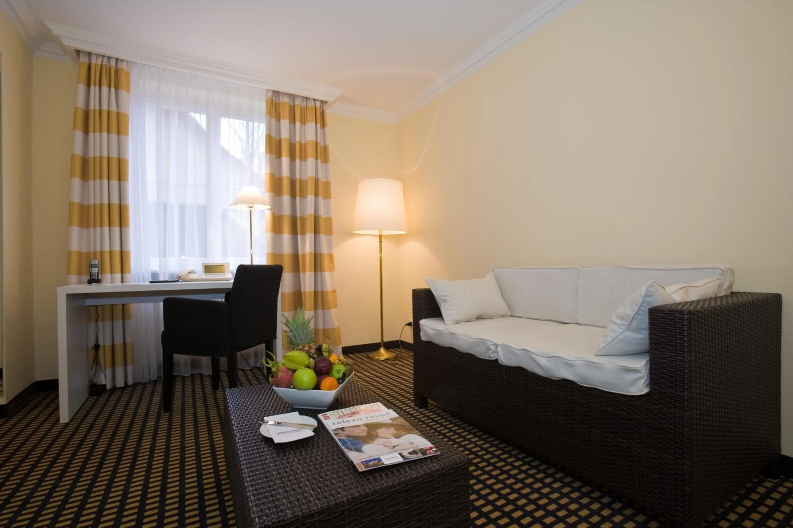 Photo of the whole room in relexa hotel Schatten Stuttgart