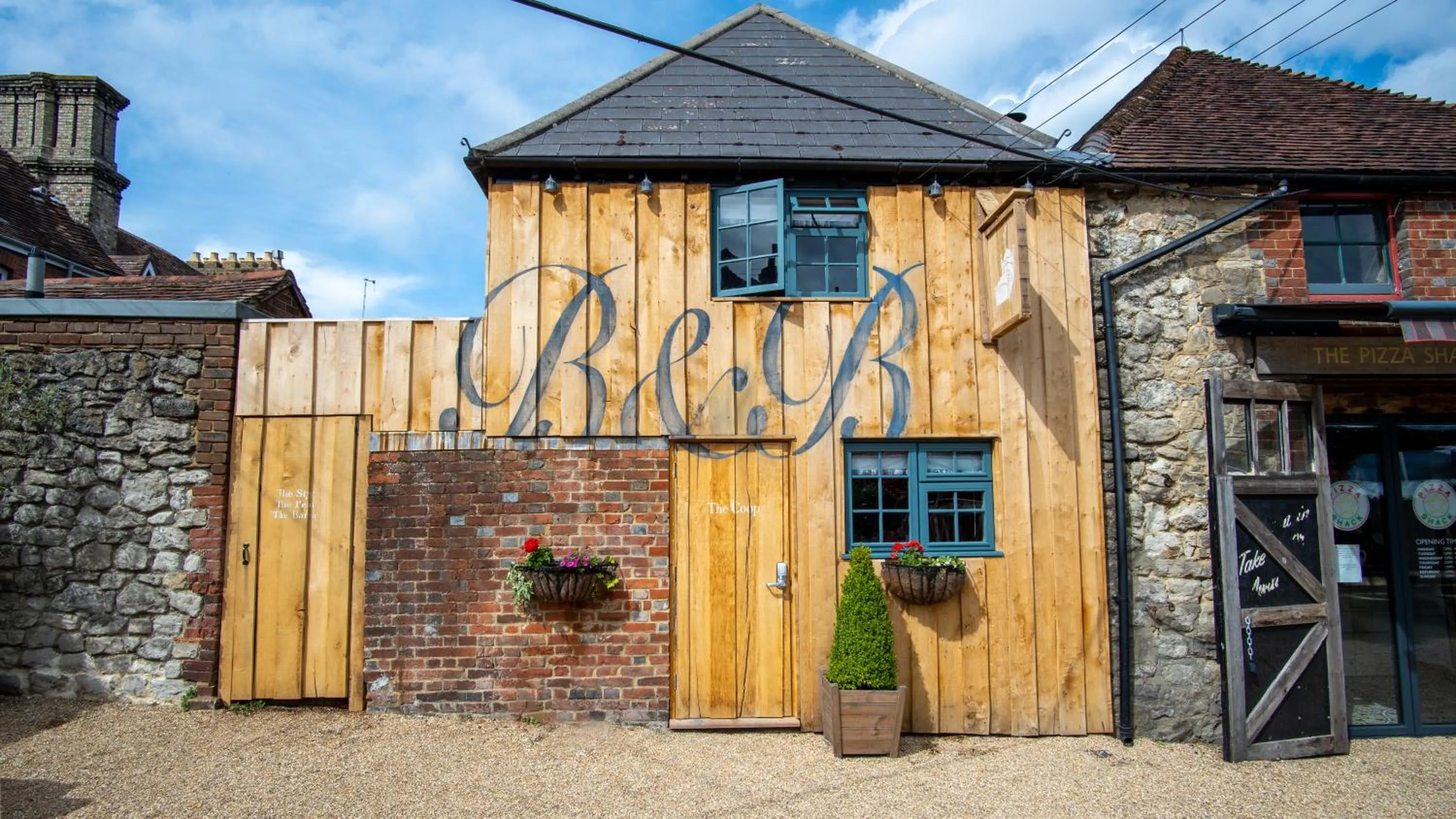 Facade/entrance in The Farm House