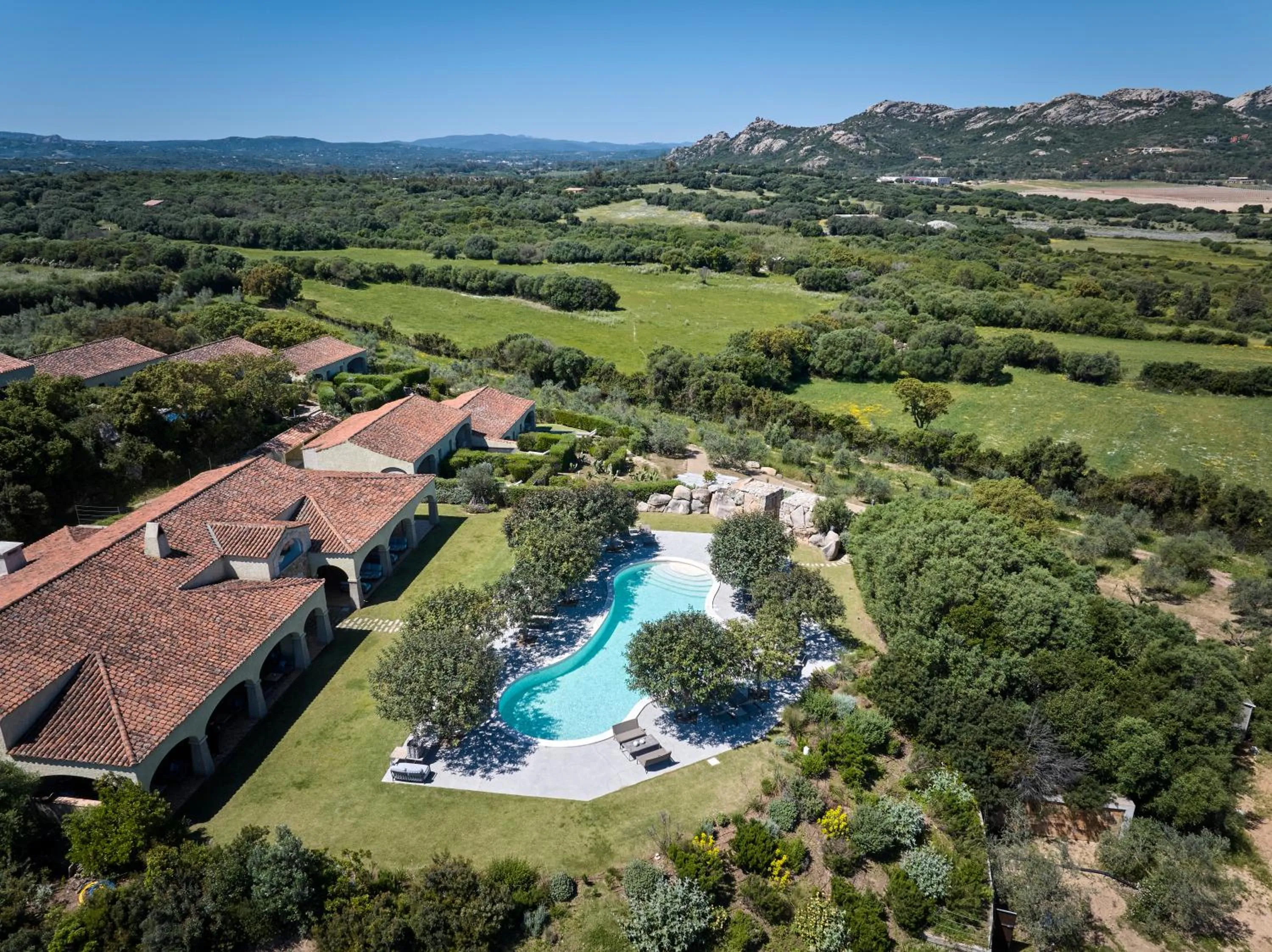 Swimming pool in Cascioni Eco Retreat