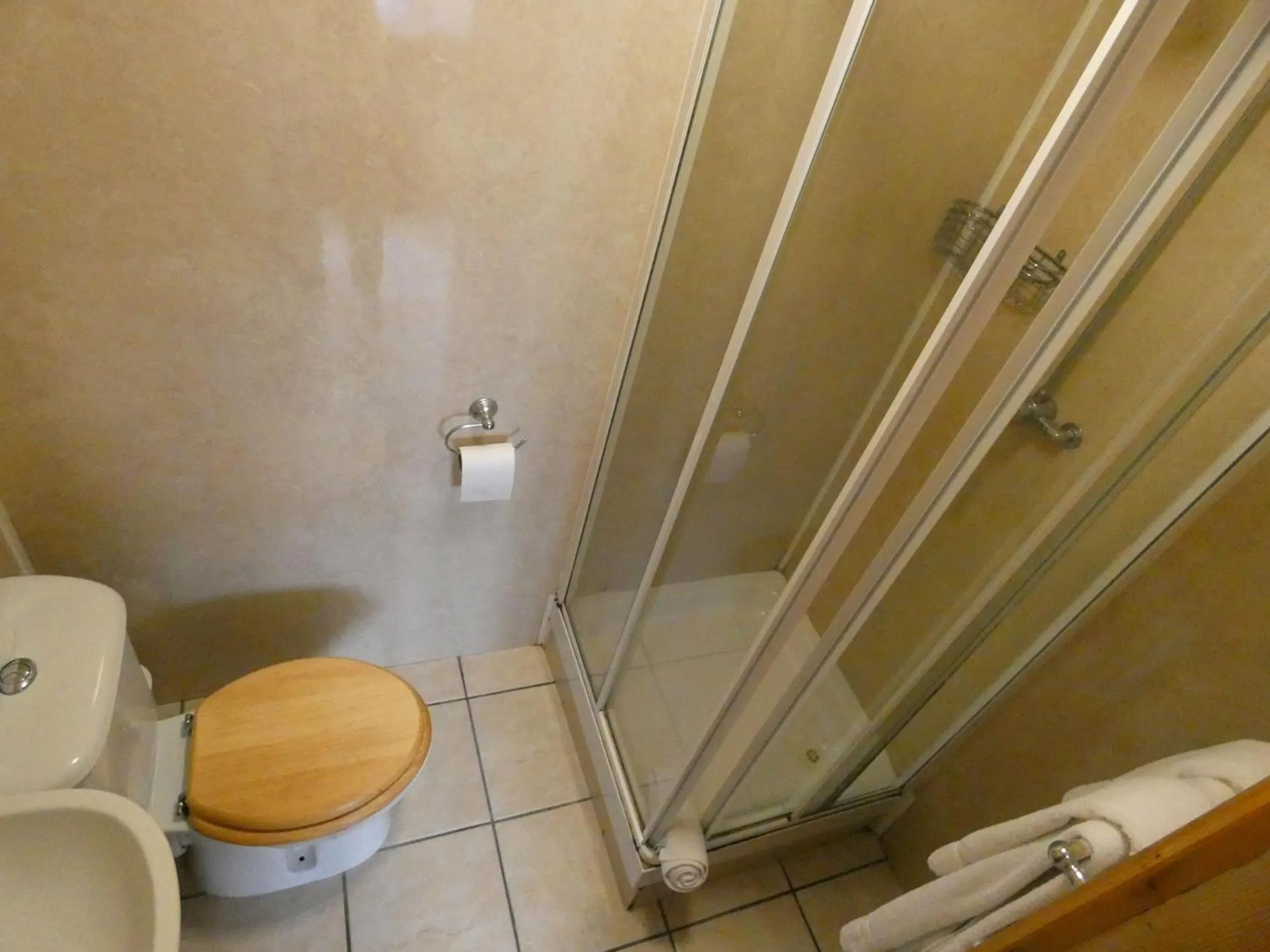 Hurst Dene Aparthotel