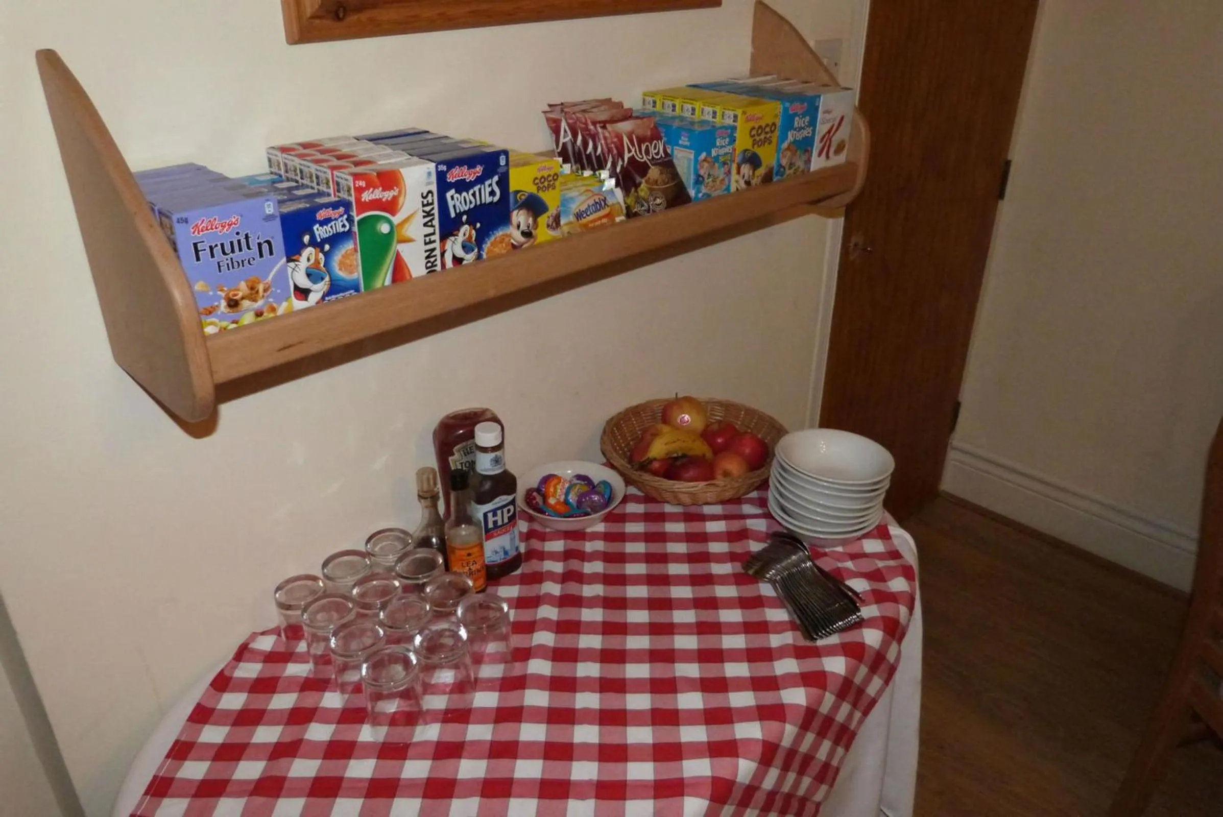 Food in Hurst Dene Aparthotel