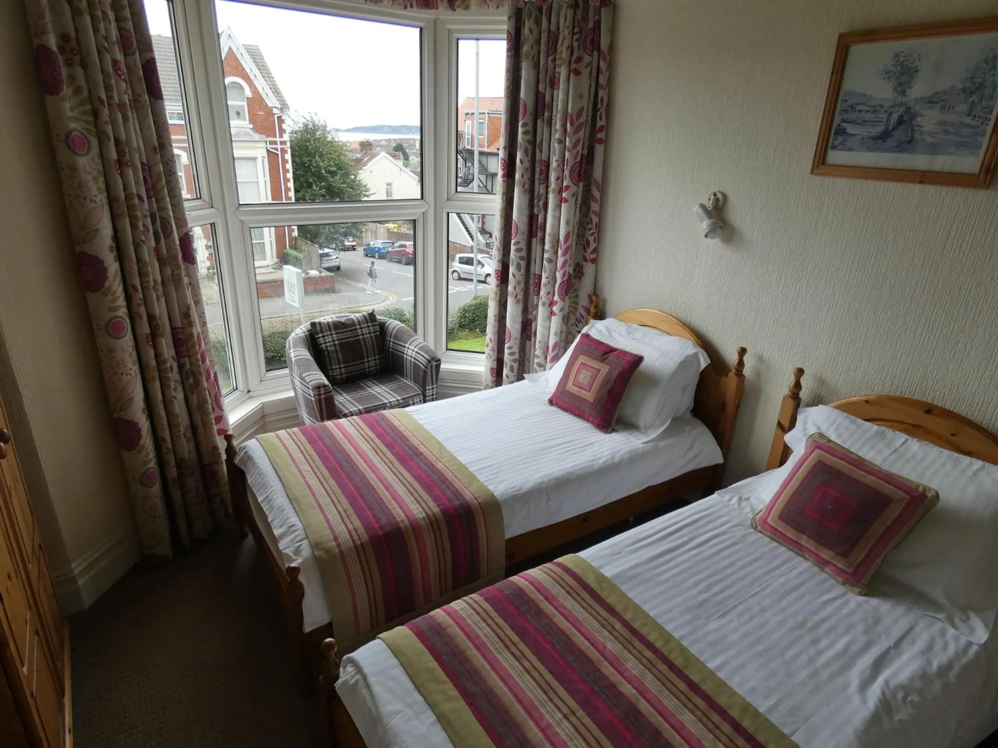 Bed in Hurst Dene Aparthotel