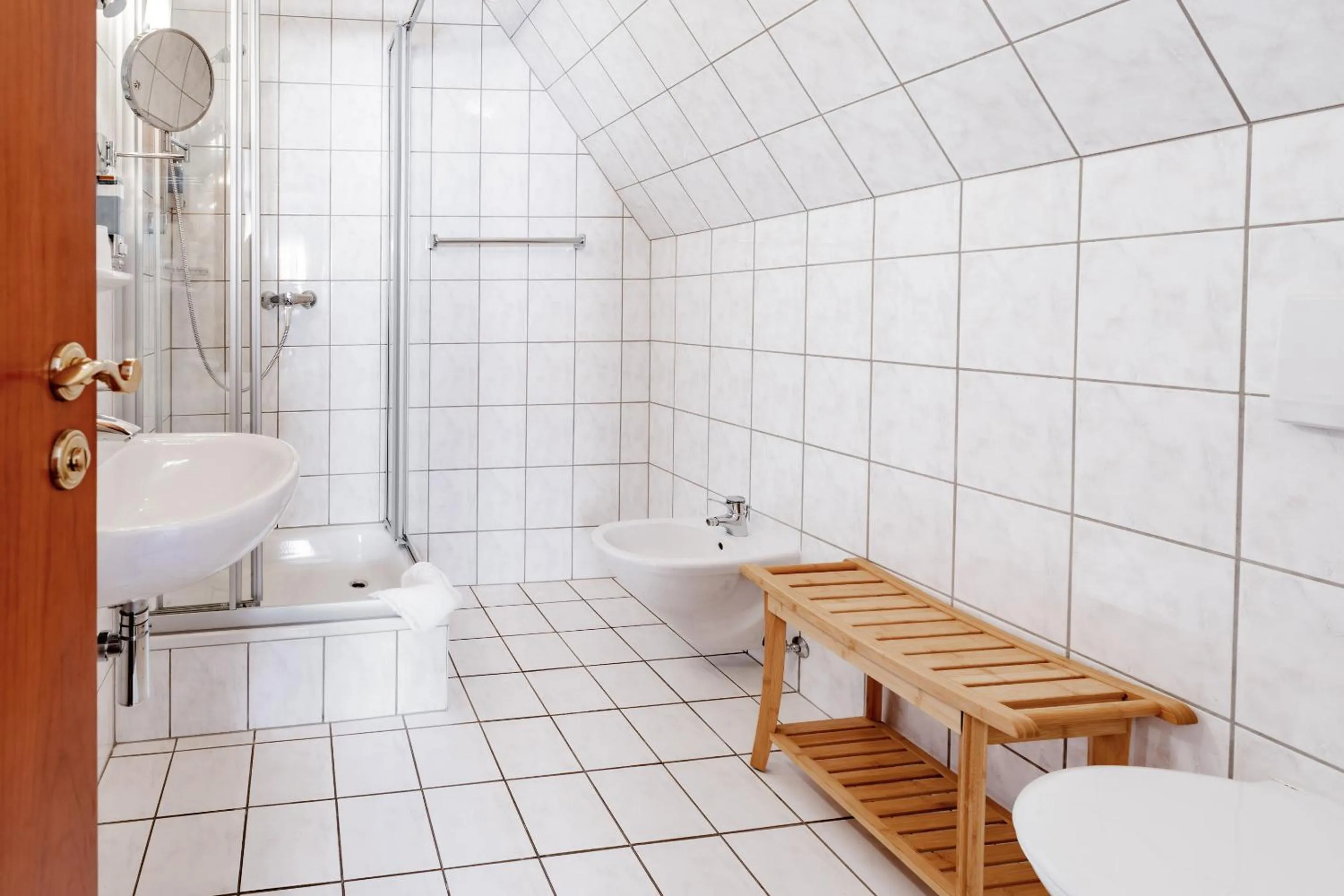 Bathroom in Hotel Domschatz