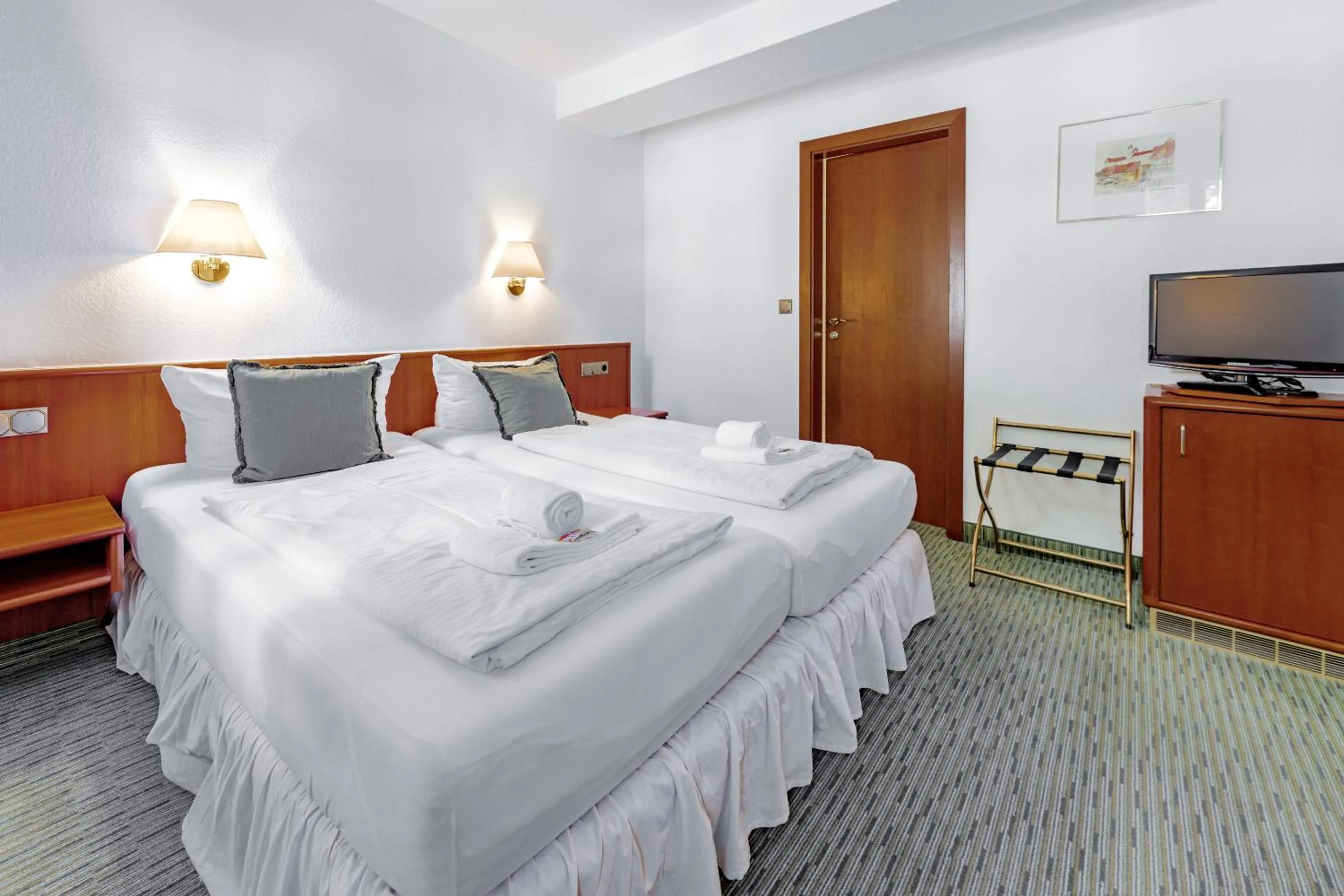 Bedroom, Bed in Hotel Domschatz