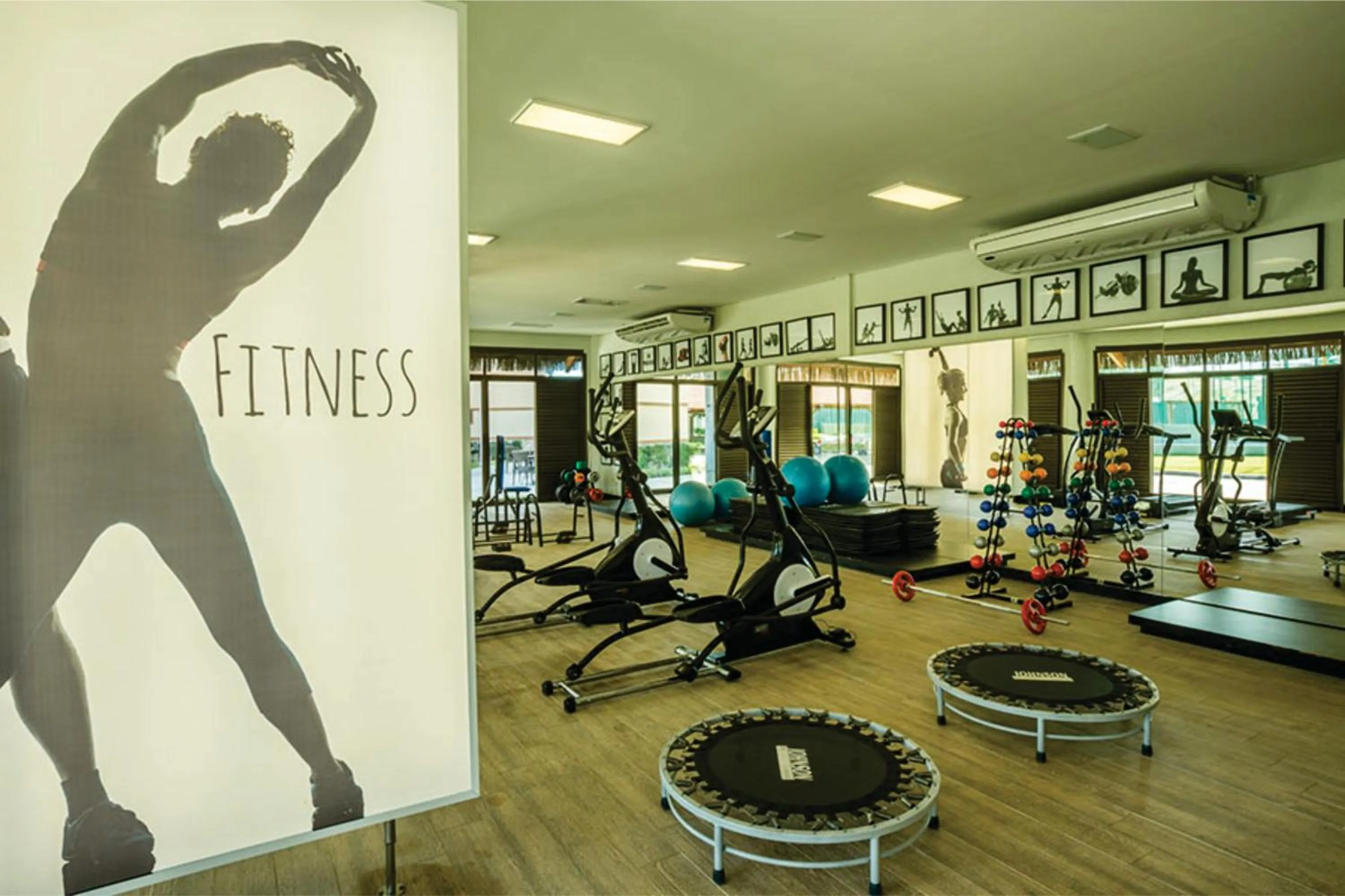 Fitness centre/facilities in Manhattan Beach Riviera