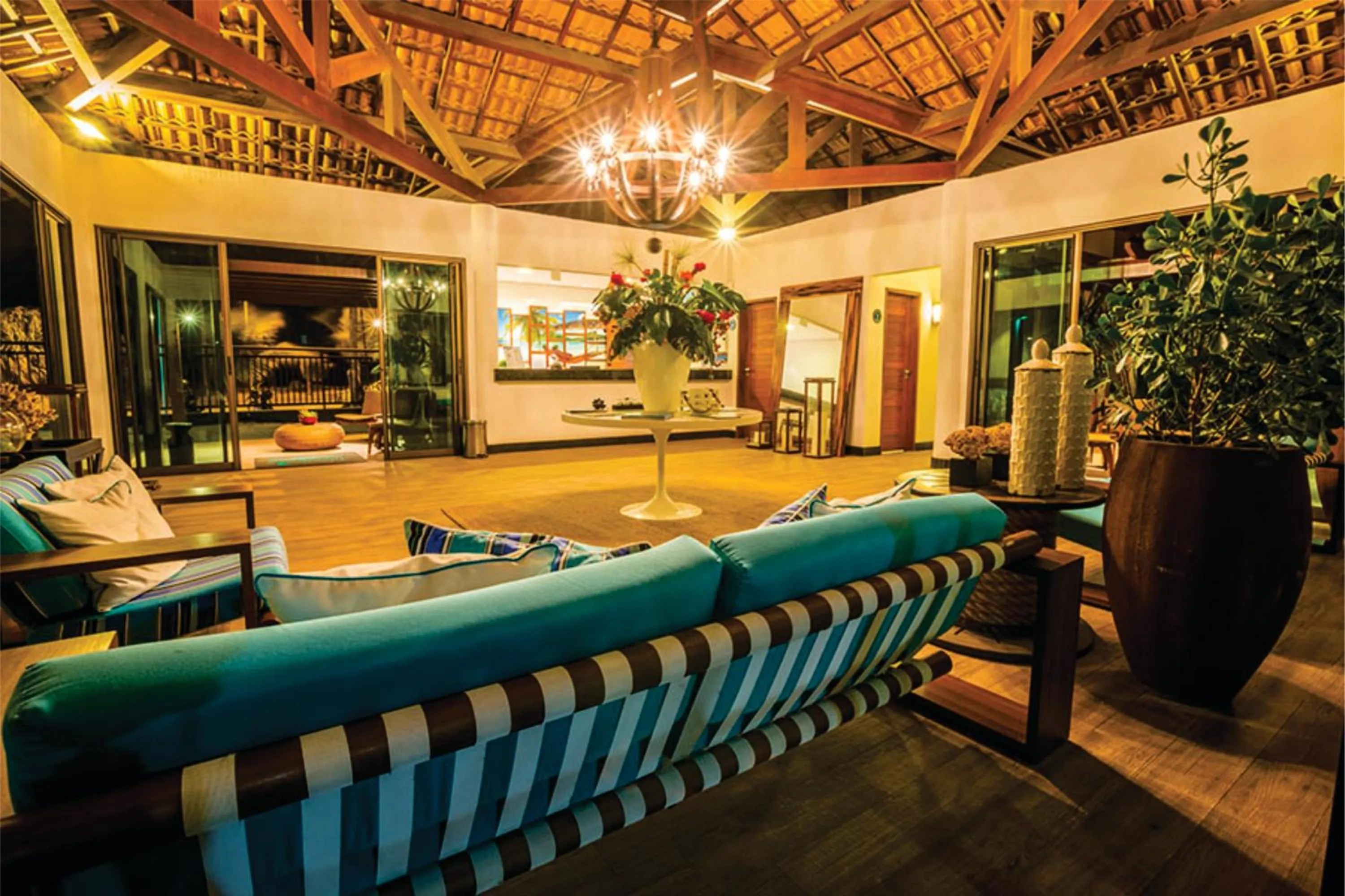 Lobby or reception in Manhattan Beach Riviera